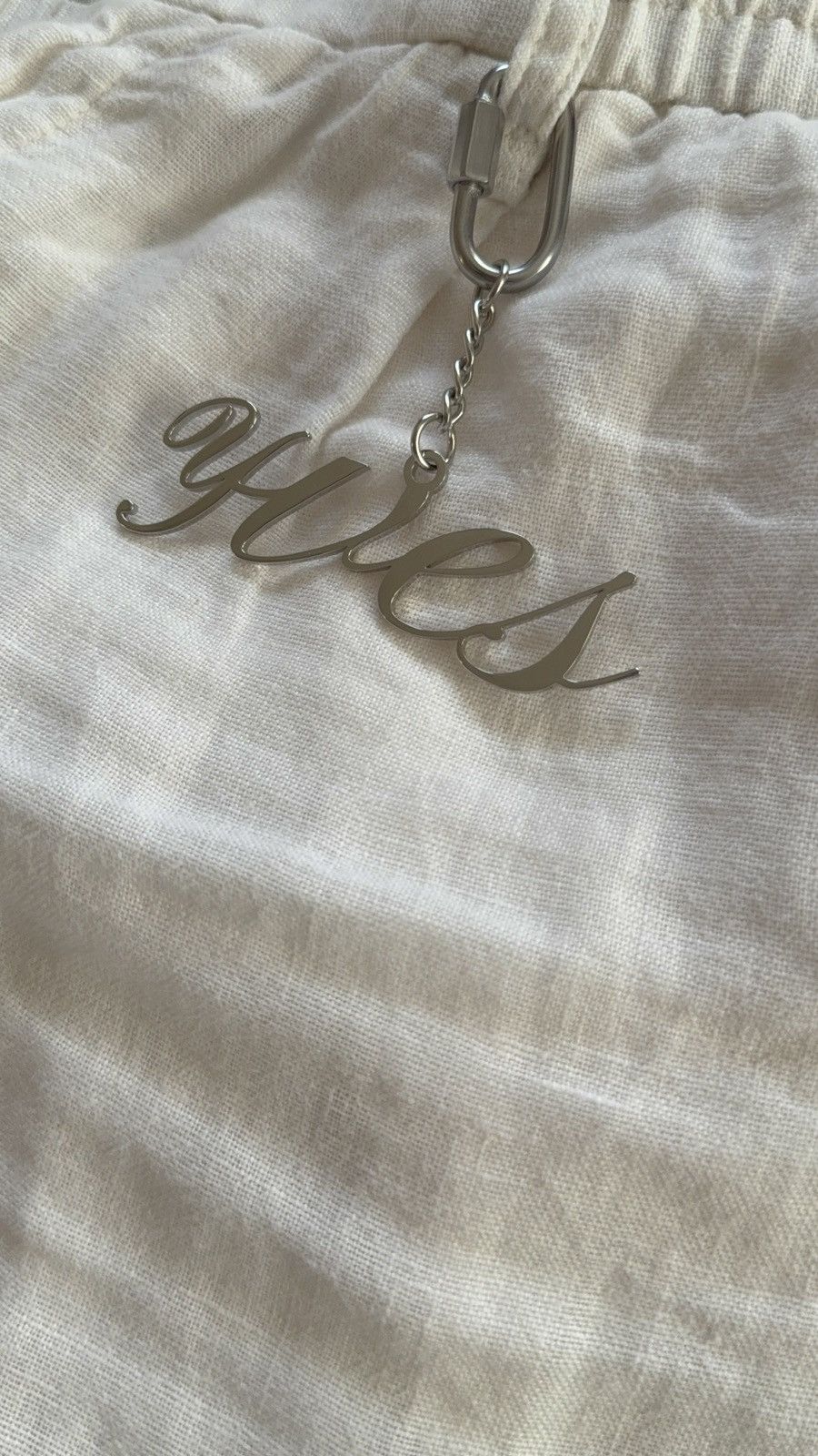 Other Yves keychain Size ONE SIZE - 4 Thumbnail