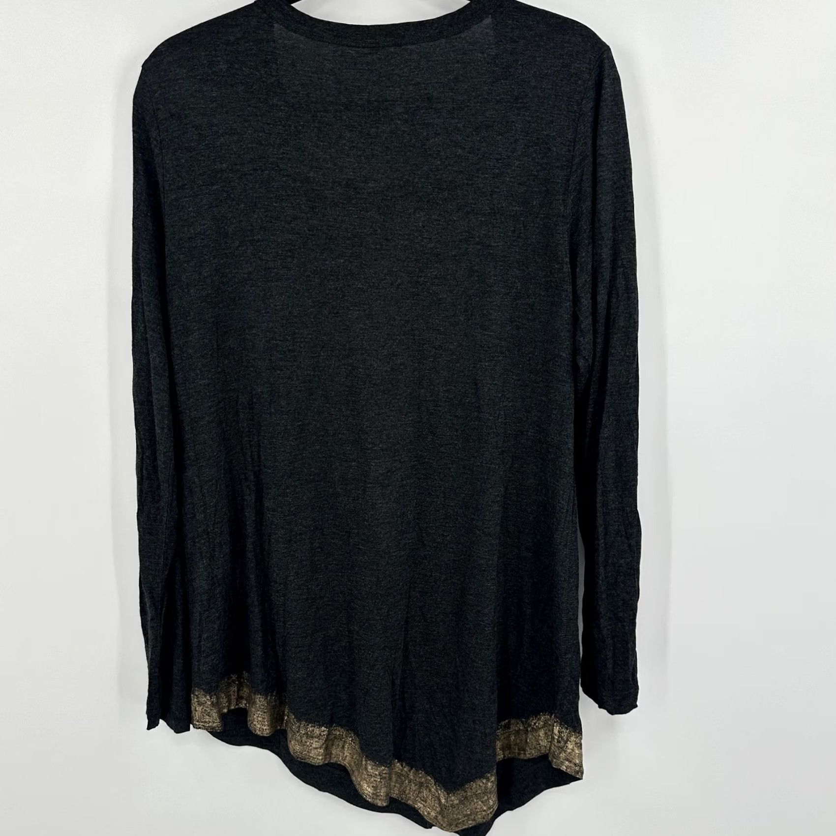 Soft Surroundings VINTAGE Soft Surroundings Blouse Womens Large Black Long Sleeve Gold Hem Pullover Top Size L / US 10 / IT 46 - 6 Thumbnail