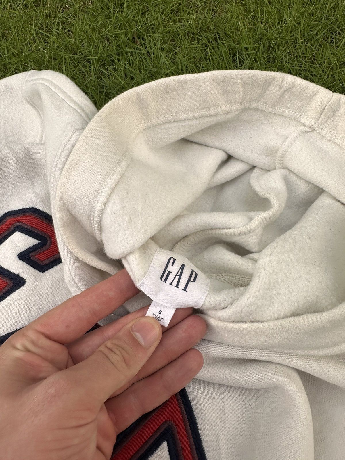 Gap × Vintage GAP VINTAGE BIG LOGO STREETWEAR HOODIE Size US S / EU 44-46 / 1 - 6 Thumbnail