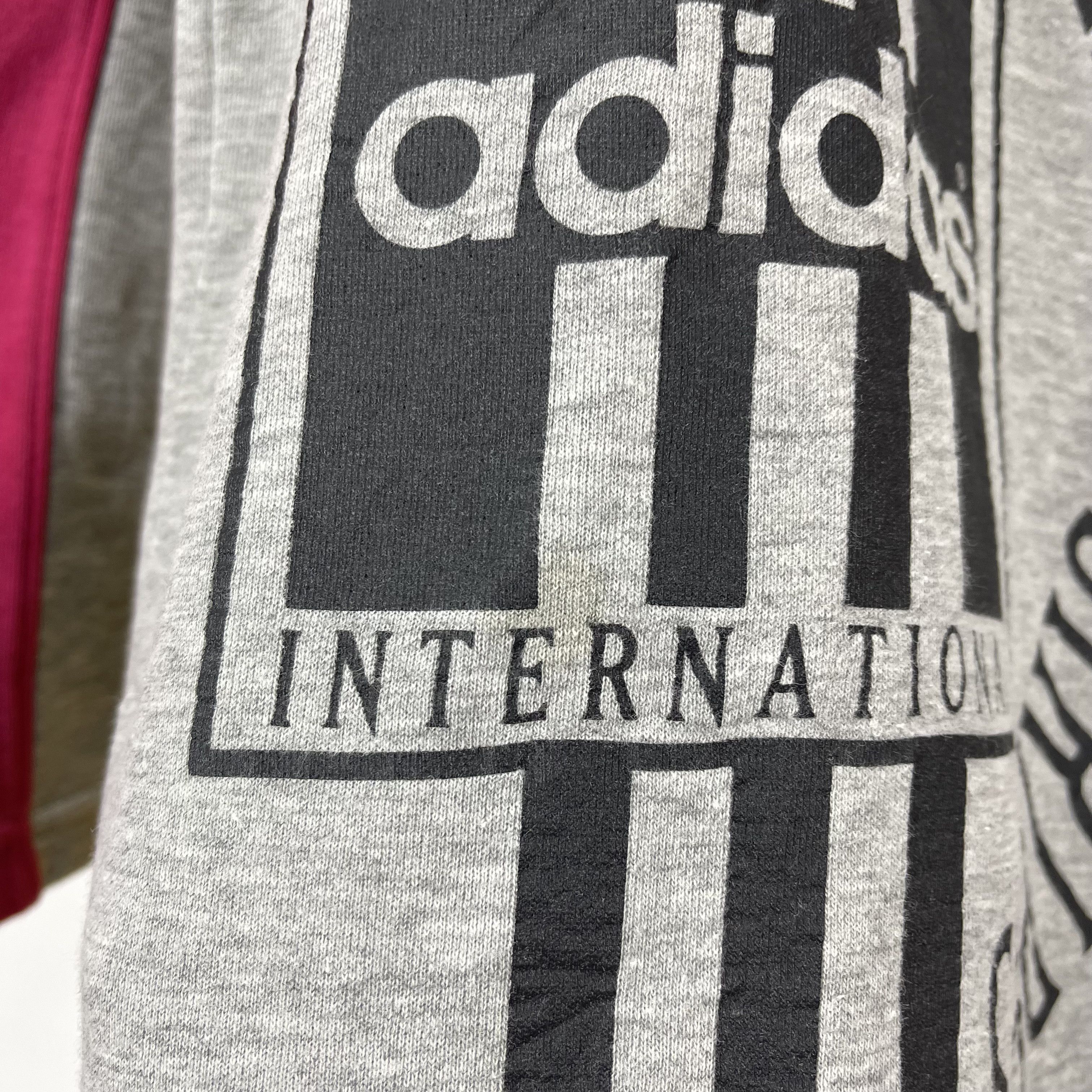 Adidas 90s Vintage ADIDAS THREE STRIPE Sweatshirt Jumper #1239/AQ Size US L / EU 52-54 / 3 - 8 Thumbnail