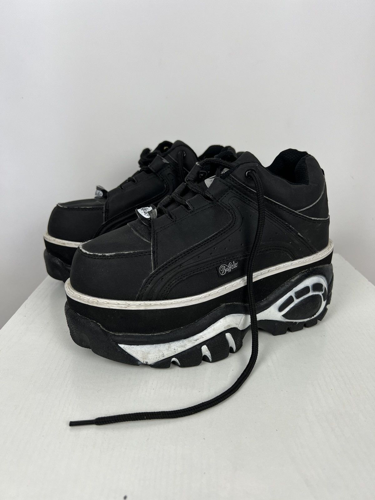 Buffalo London Rare Buffalo High Platform Boot Shoes Black Size 37 Size US 7 / IT 37 - 1 Thumbnail