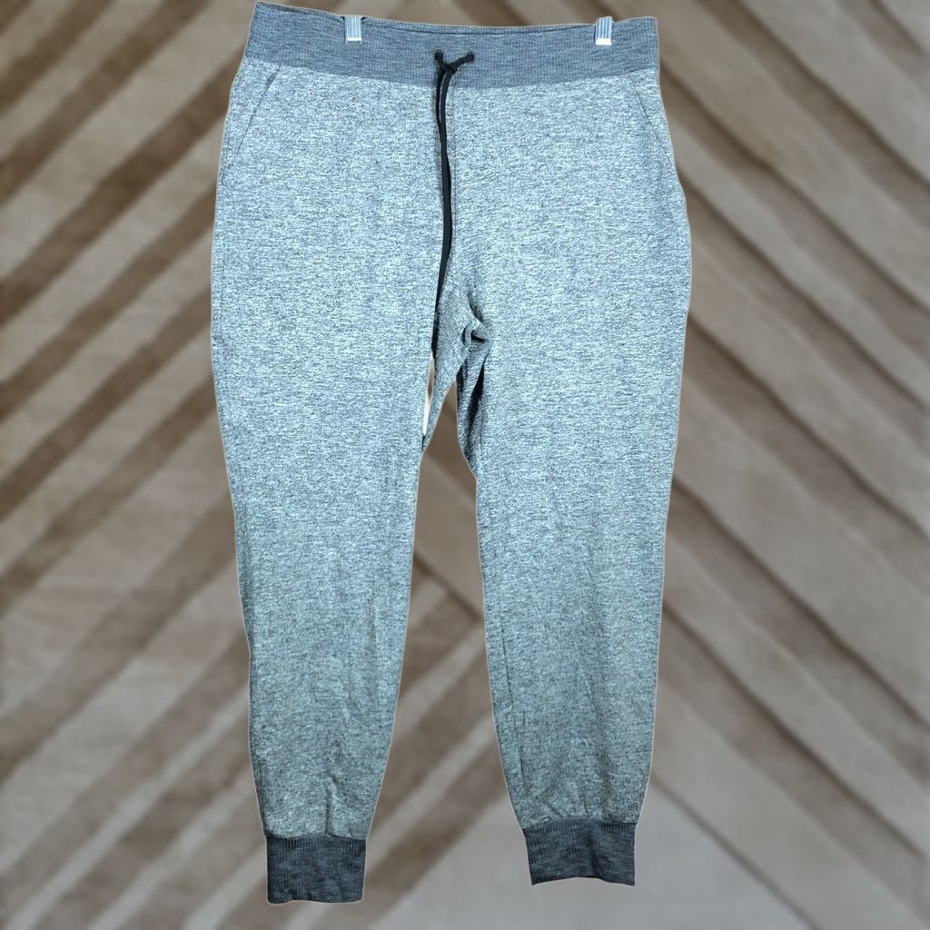 Athleta Athleta Womens Pants Gray Farallon Sweatpant Joggers Pockets Stretch Large Size 36" / US 14 / IT 50 - 1 Thumbnail