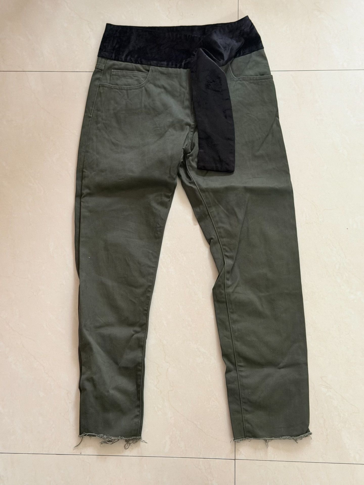 Maison Margiela Maison Margiela MM6 Cargo Pants Size 36" / US 14 / IT 50 - 1 Thumbnail