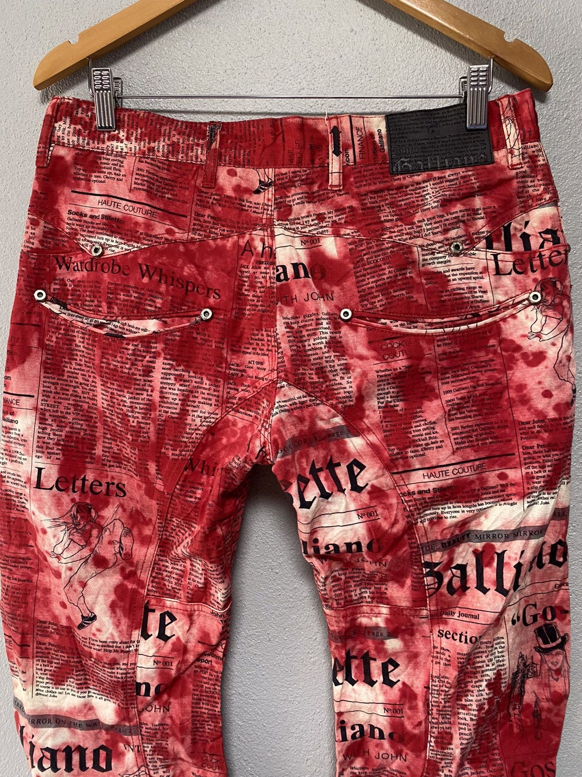 John Galliano Archive John Galliano news papper curves pants Size US 34 / EU 50 - 16 Thumbnail