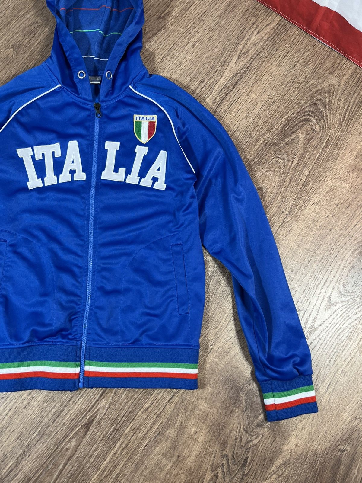 Vintage Vintage Italia Zip Up Sweatshirt Size US S / EU 44-46 / 1 - 3 Thumbnail