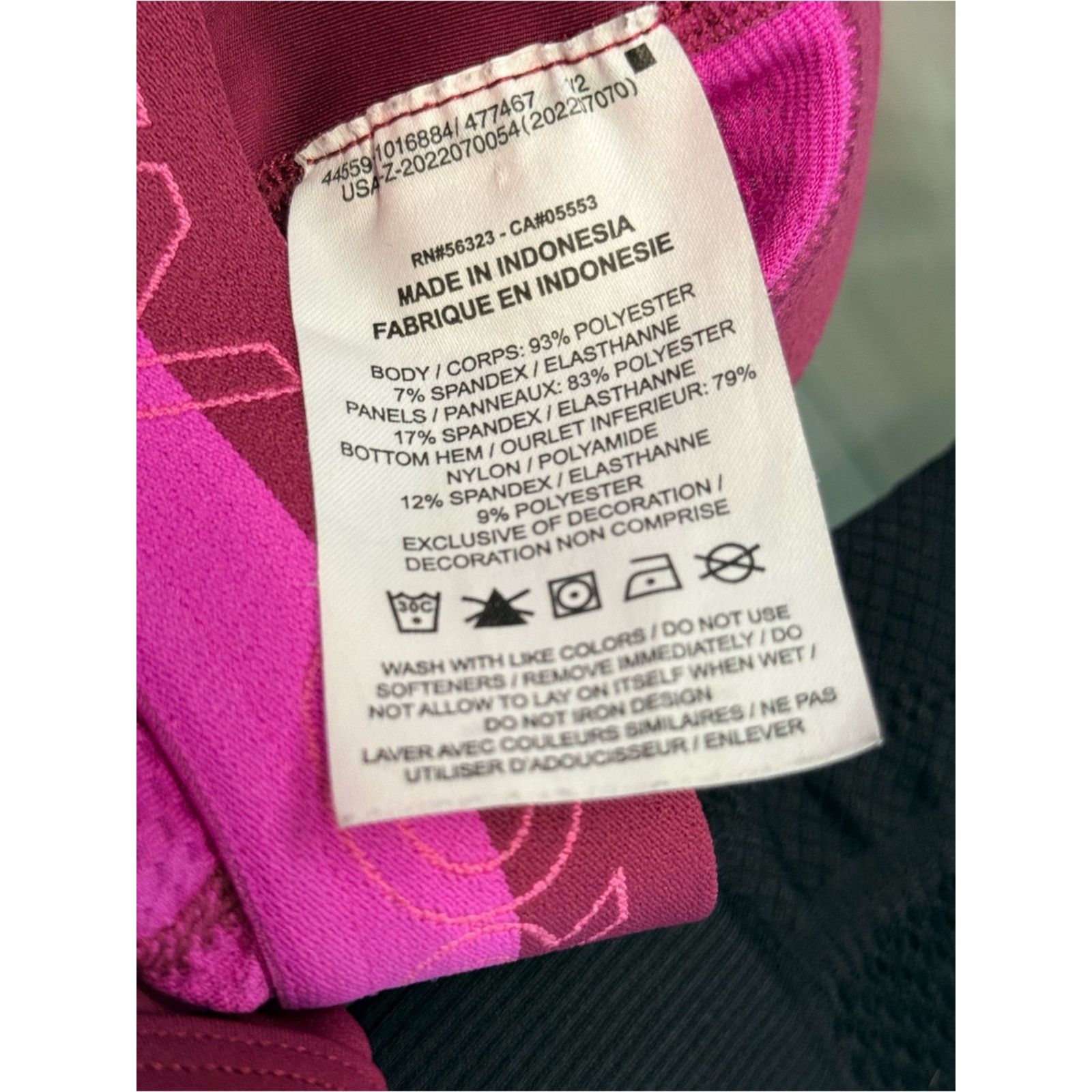 Nike Nike Pro Magenta Compression Crop Top Size S / US 4 / IT 40 - 4 Thumbnail