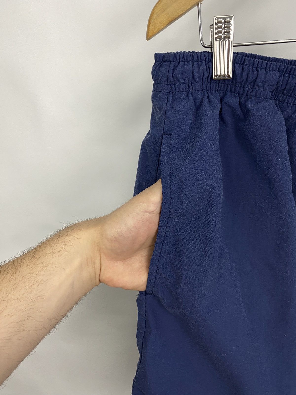 Nike 🇺🇸 Vintage 90s Nike Nylon Shorts Rare Retro Hype Y2K Size US 34 / EU 50 - 4 Thumbnail