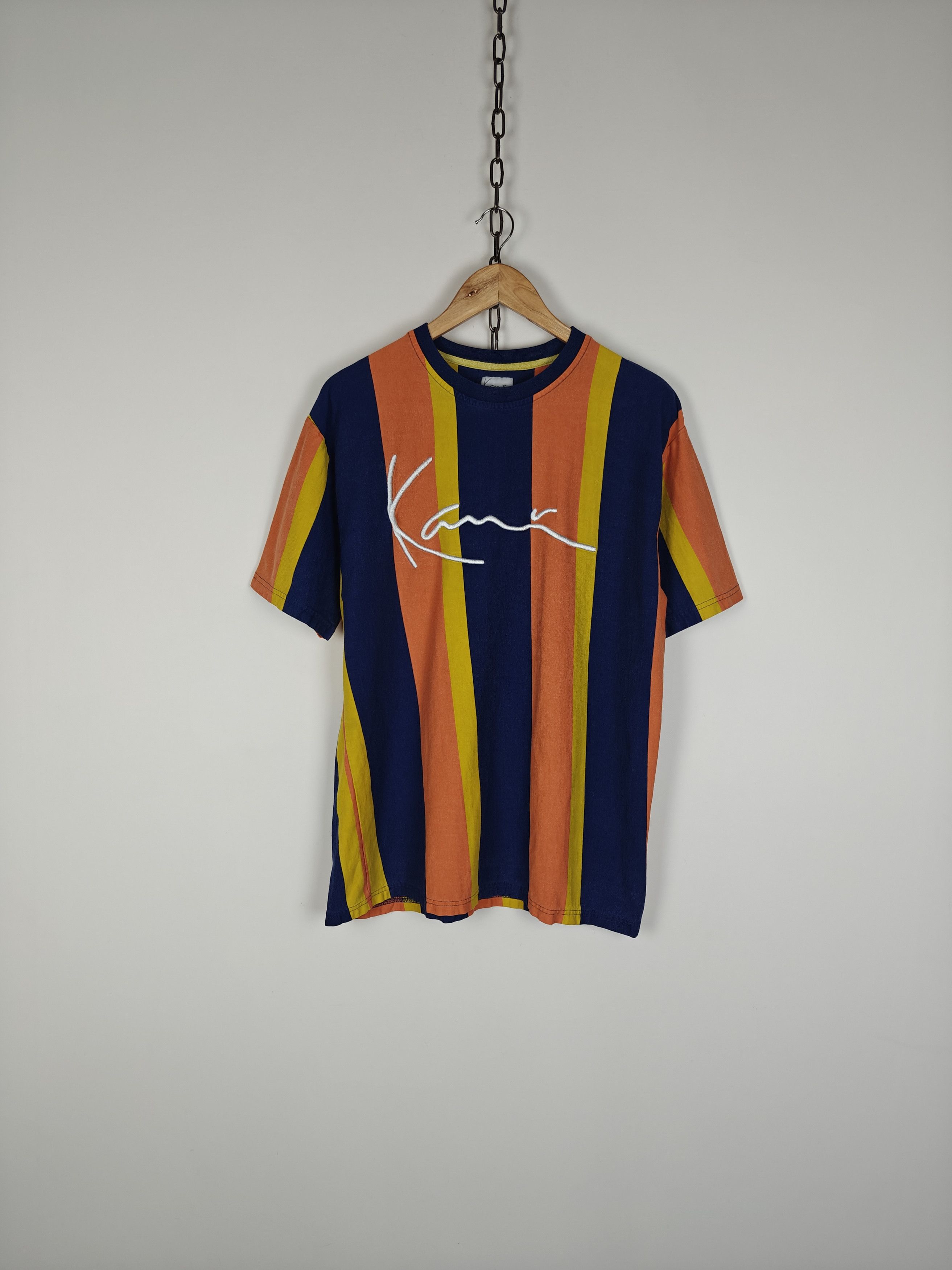 Karl Kani Karl Kani T-Shirt Crewneck Center Logo Striped size L Size US L / EU 52-54 / 3 - 1 Thumbnail