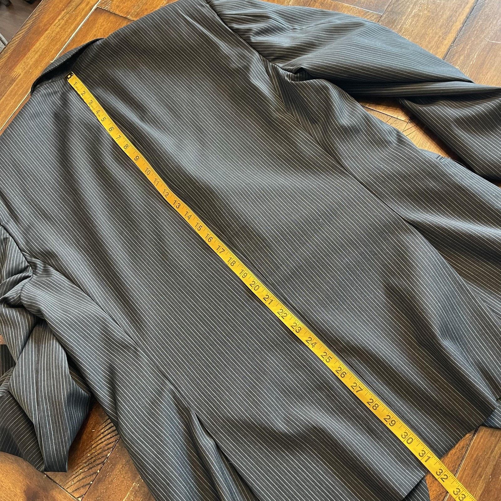 Burberry Vtg Burberry Sport Coat 44R Pinstripe Wool 3 Button Blazer Size 44R - 13 Thumbnail
