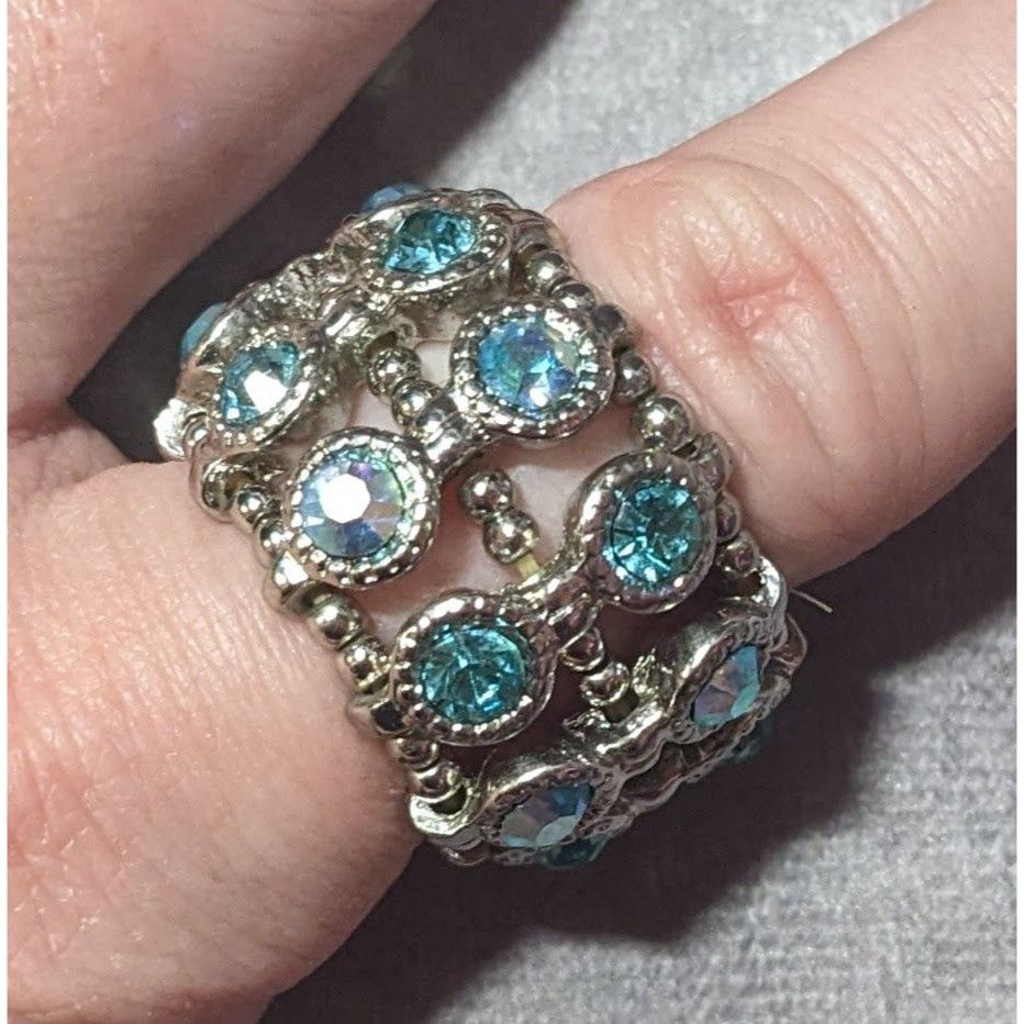 Other Chunky Glam Blue Rhinestone Silver Tone Stretch Ring Size 7 Size ONE SIZE - 3 Thumbnail