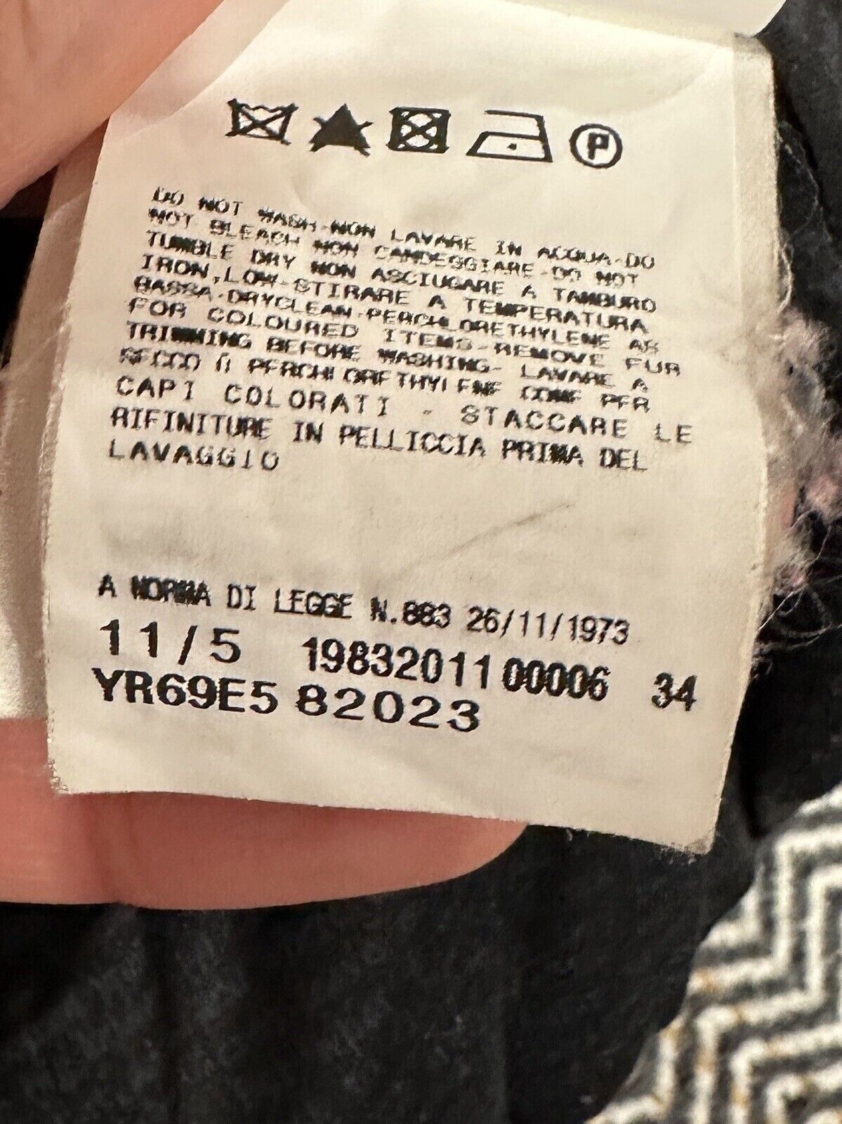 John Galliano John Galliano Down Women Puffer Jacket With Fur Black Size M / US 6-8 / IT 42-44 - 13 Thumbnail