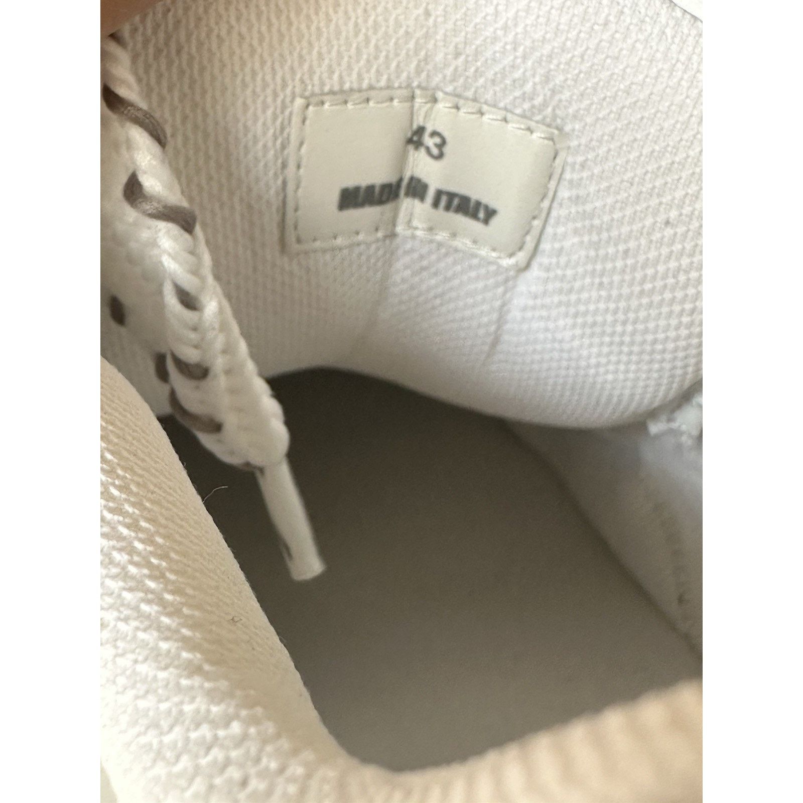 Versace Versace Odissea Leather White/Gray Sneakers 10 US 1015437 Size US 10 / EU 43 - 17 Thumbnail