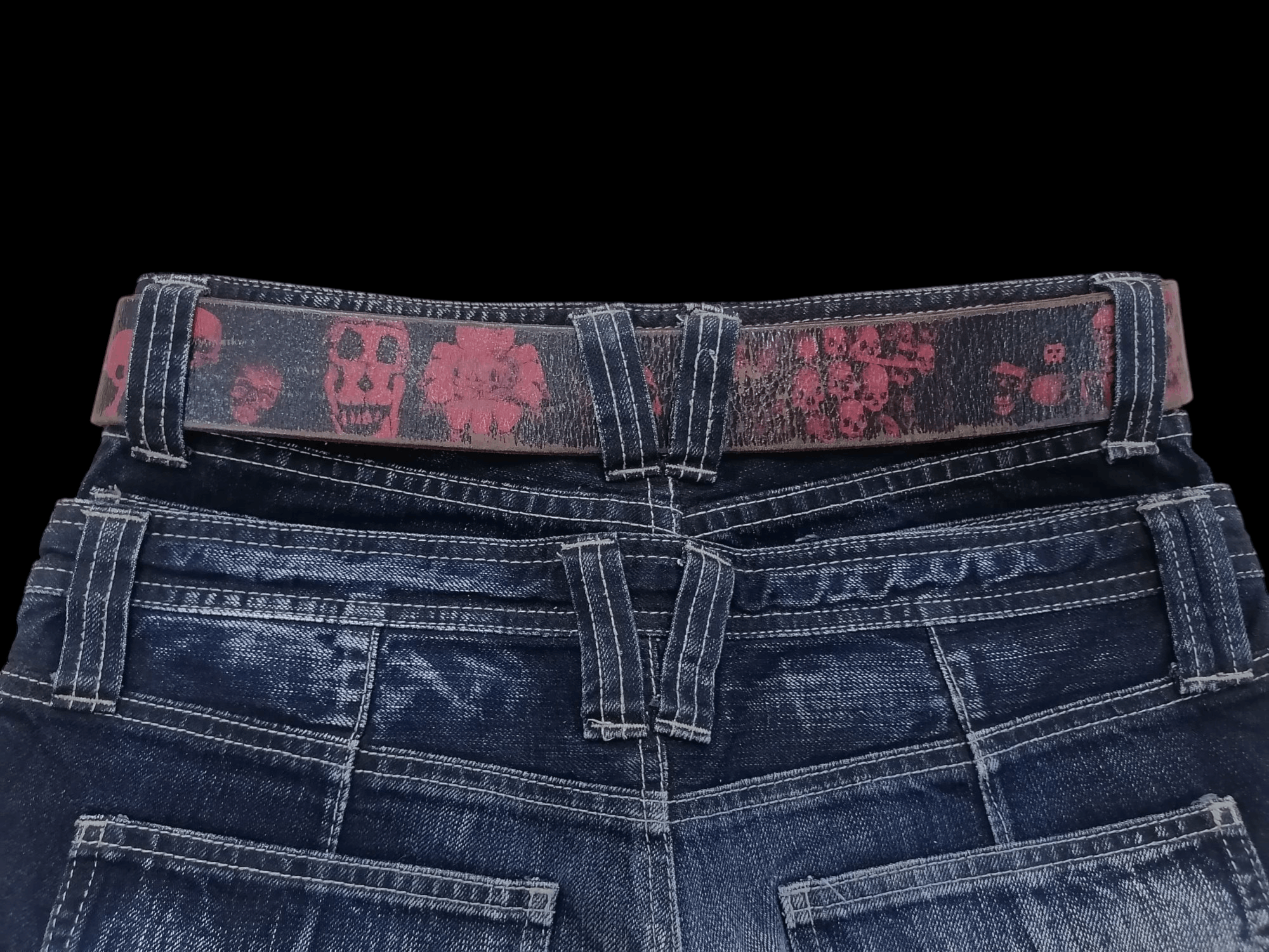 Designer × Genuine Leather Leather Island Designed By Bill Lavin Skull Print Belts Size ONE SIZE - 3 Thumbnail