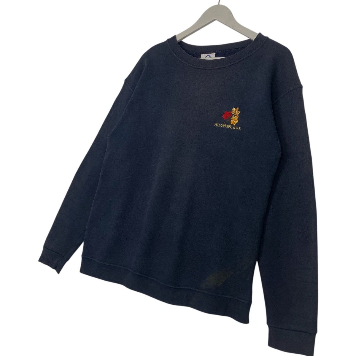 Other Vintage 90s Yellowknife Canada Sweatshirt Crewneck Navy Blue Size US S / EU 44-46 / 1 - 2 Thumbnail