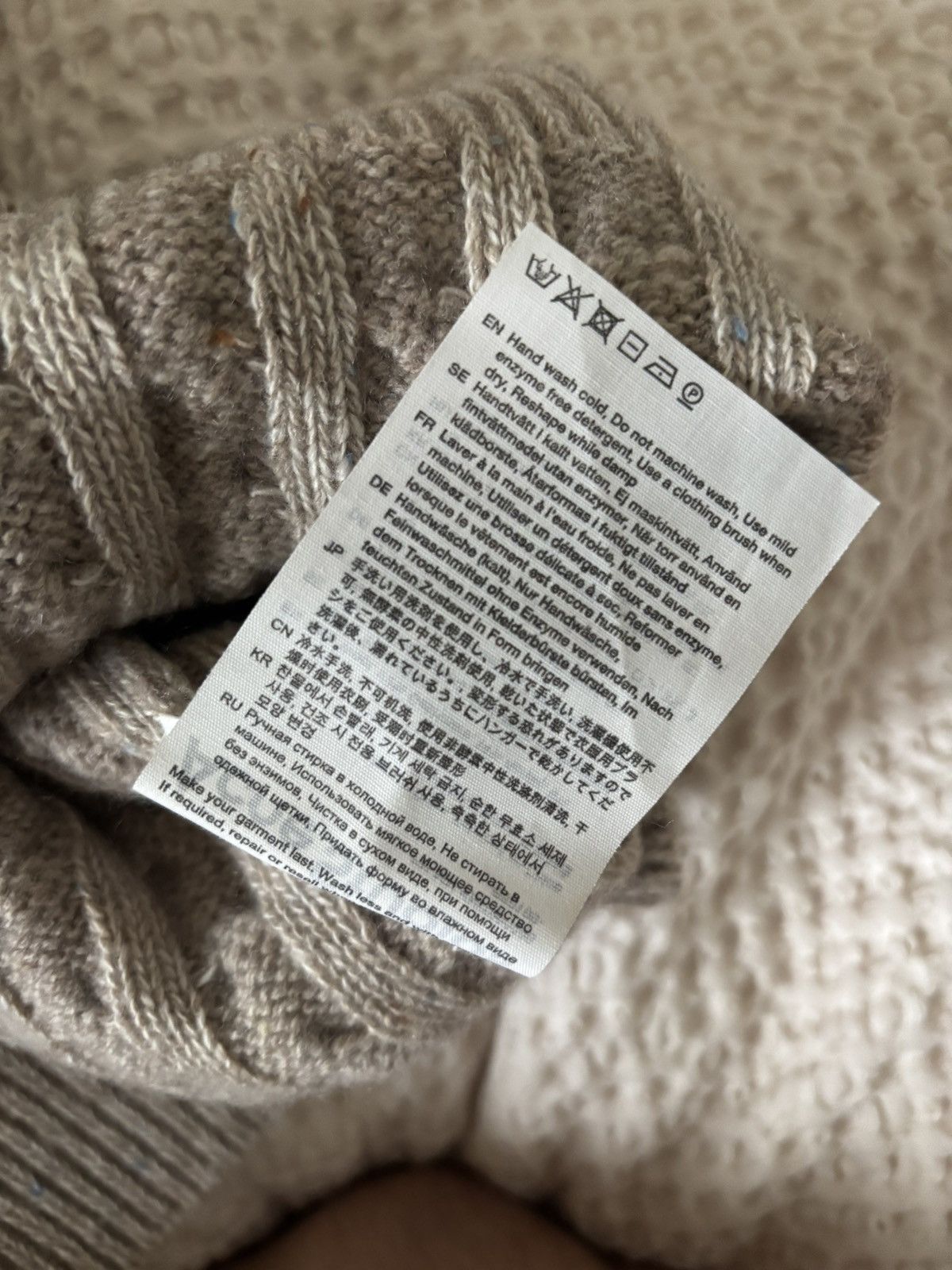 Acne Studios Acne Studios in Size S Size US S / EU 44-46 / 1 - 5 Thumbnail