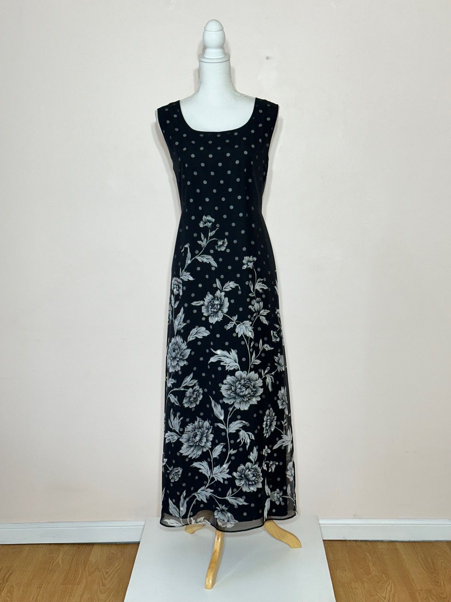 Jessica Howard Floral with Polka Dot Underlay Maxi Dress