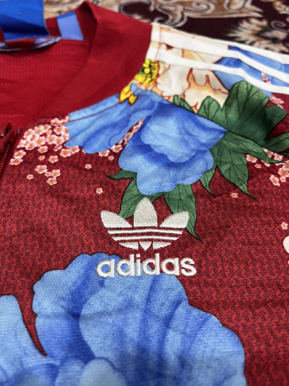 Adidas 🔥 Rare Adidas Chita Floral Jacket Size M / US 6-8 / IT 42-44 - 5 Thumbnail