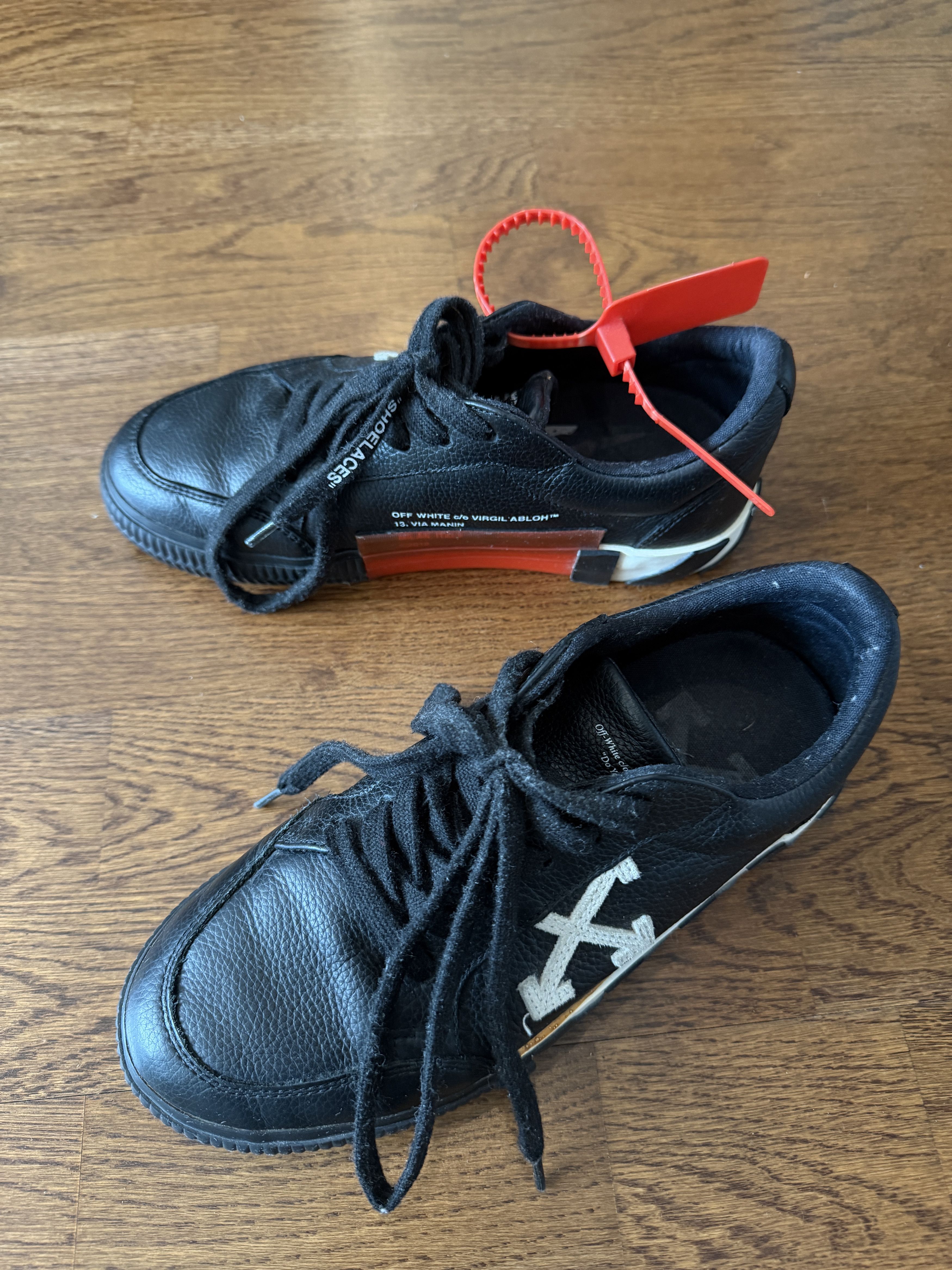 Off-White Off-white low top sneakers Size US 7 / IT 37 - 4 Thumbnail