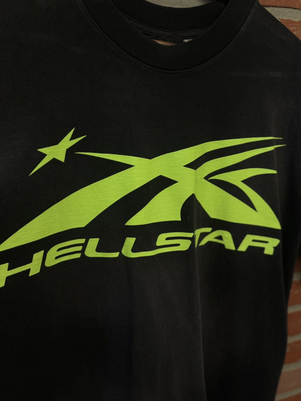 HELLSTAR Hellstar Black Neon Logo Tee Shirt 100% Authentic Size S Size US S / EU 44-46 / 1 - 4 Thumbnail