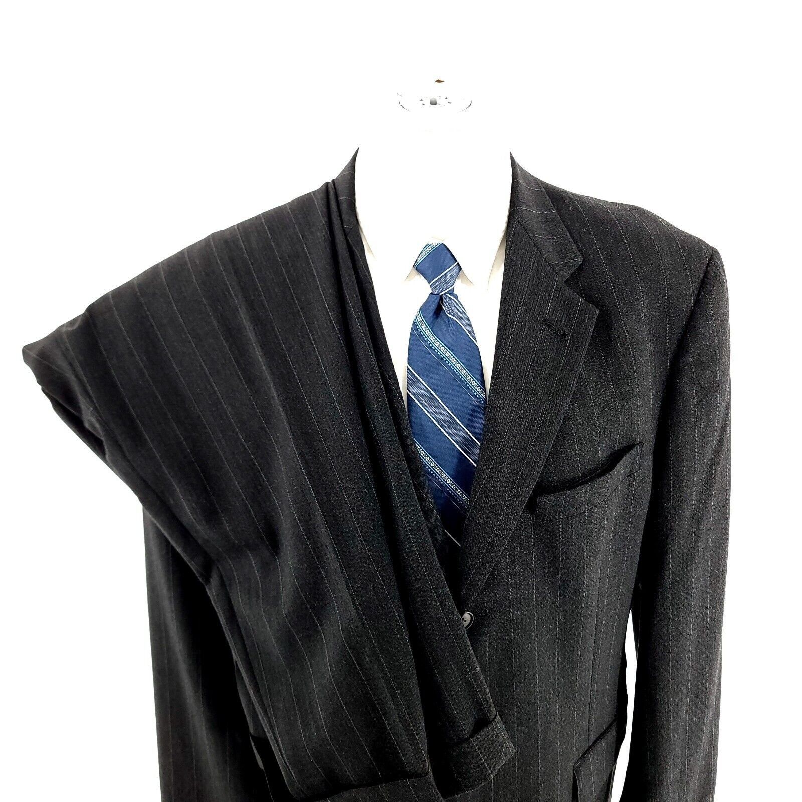 Austin Reed Austin Reed Wool 3 Button 2 Piece Suit 42R Gray Striped 34/2 Size 42R - 1 Thumbnail
