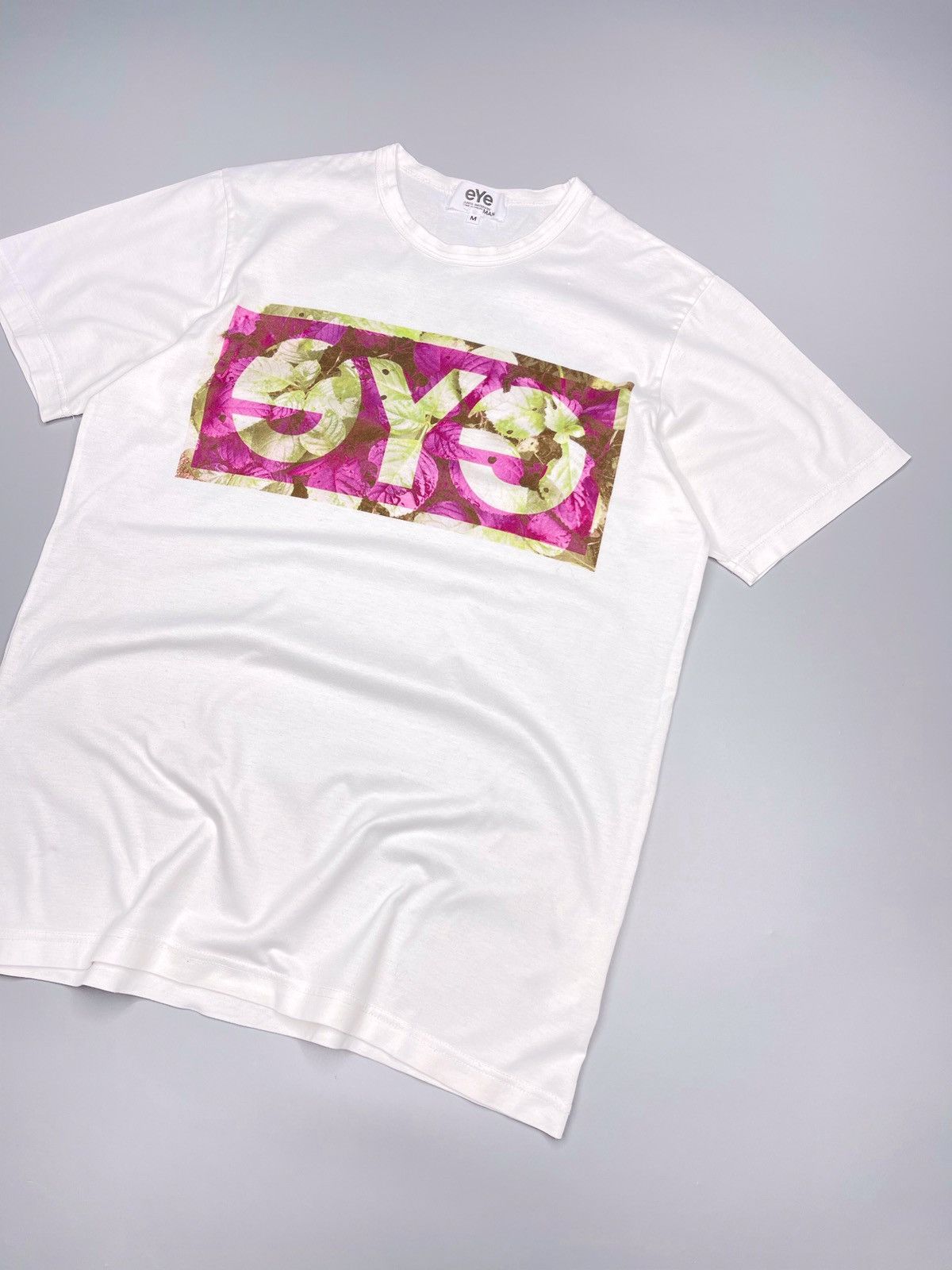 eYe COMME des GARCONS ✖︎ POINTER BRAND Comme des Garcons Play Eyes Logo T-shirt Navy - US