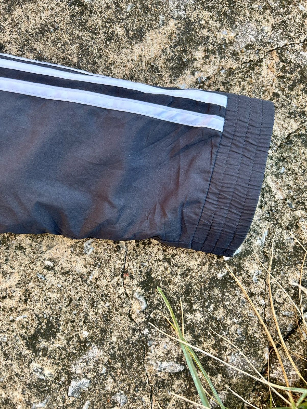 Adidas ENDED Adidas Full Zip Mesh Lined 3 Stripe Jacket Size US XS / EU 42 / 0 - 4 Thumbnail
