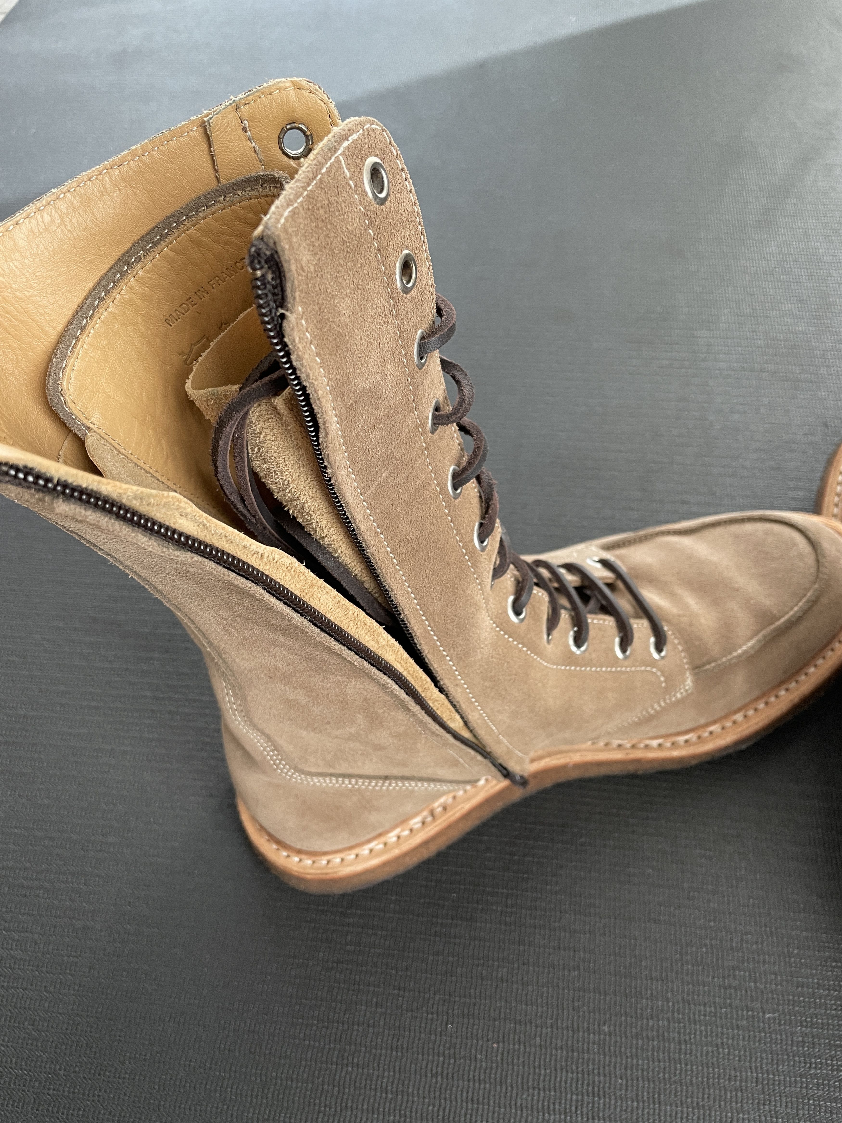 Balmain Balmain FW11 Christophe Decarnin Combat Crepe Boots RARE Size US 9 / EU 42 - 4 Thumbnail