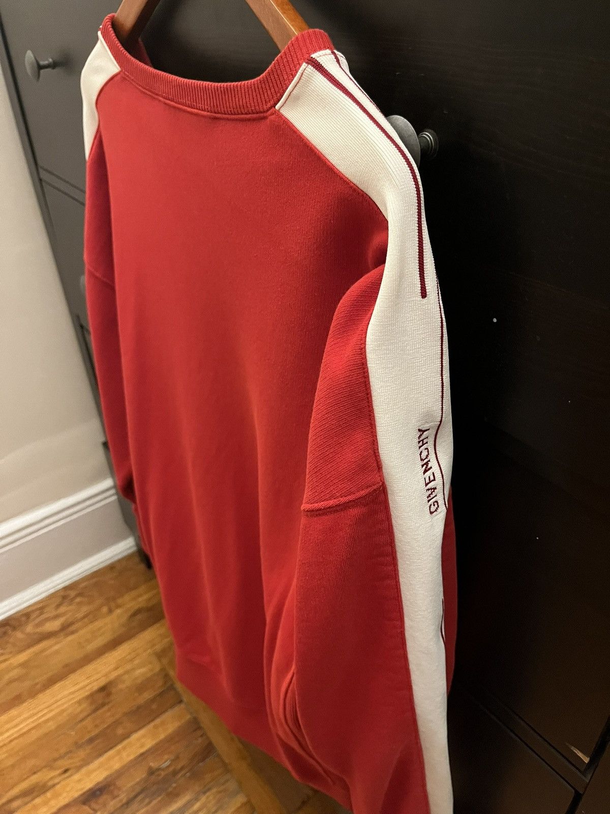 Givenchy Givenchy Band Detail Crew Sweat Size US S / EU 44-46 / 1 - 3 Thumbnail