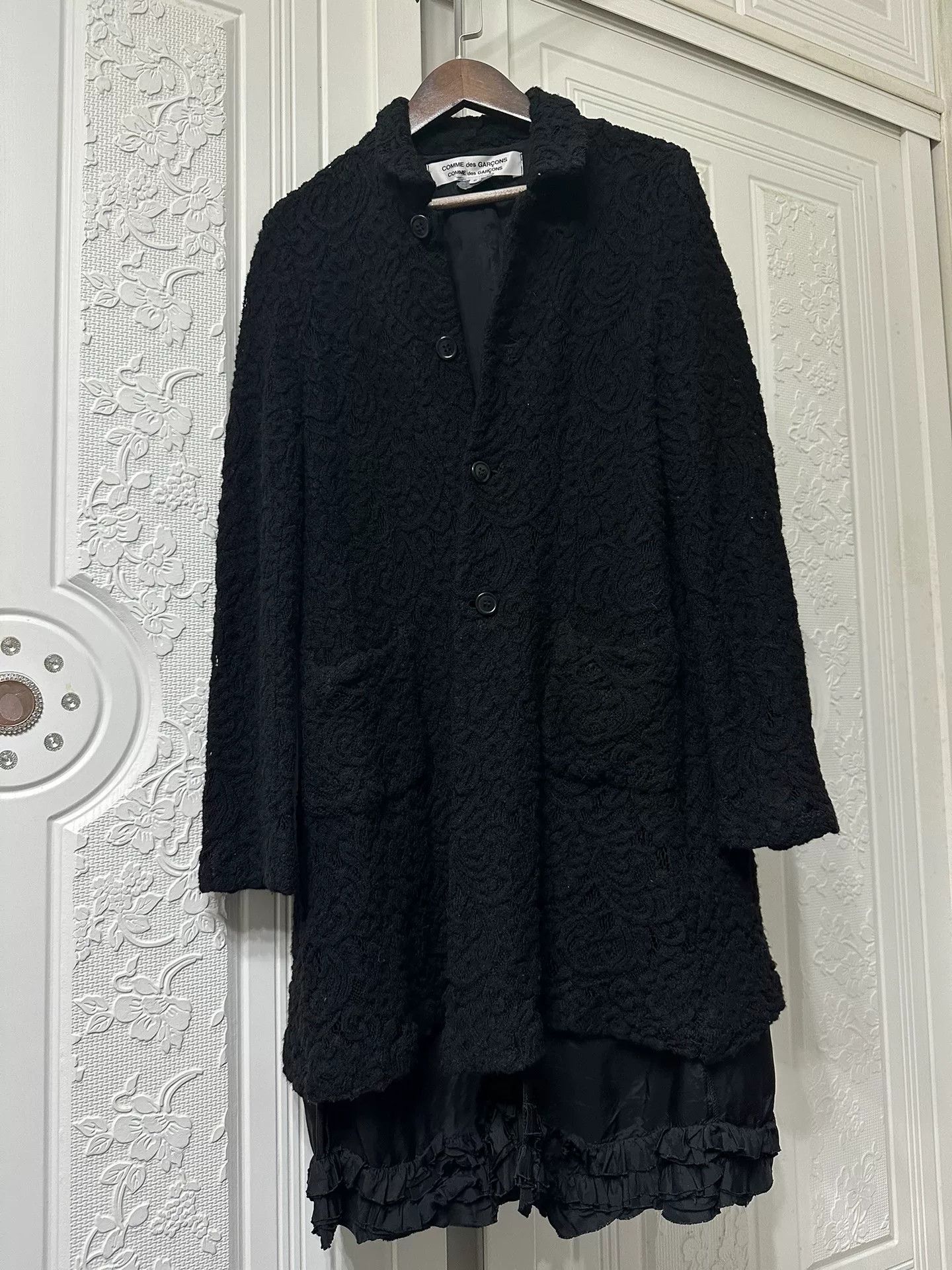 Comme des Garcons Comme des Garçons Black Wool Coat Size M / US 6-8 / IT 42-44 - 1 Thumbnail