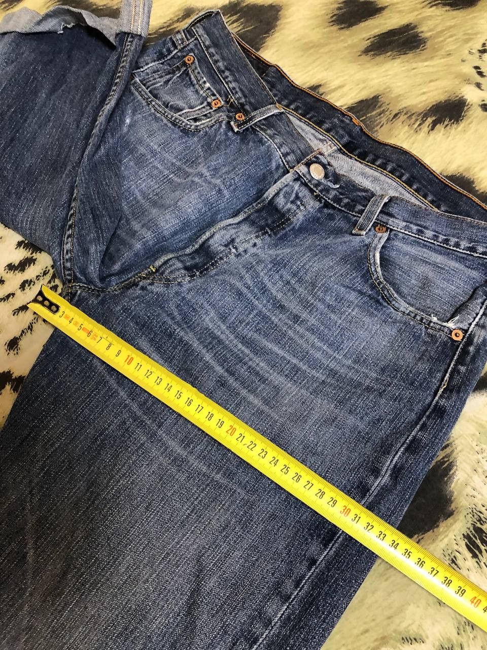 Levi's Levi's 501 Button Fly Cuffed Denim Shorts Blue Men's Size US 36 / EU 52 - 7 Thumbnail