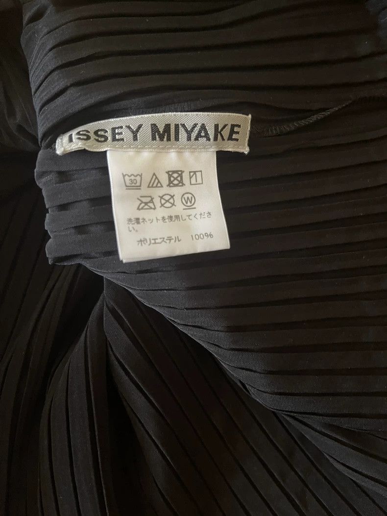 Issey Miyake Issey Miyake Black pleated top Size M / US 6-8 / IT 42-44 - 3 Thumbnail