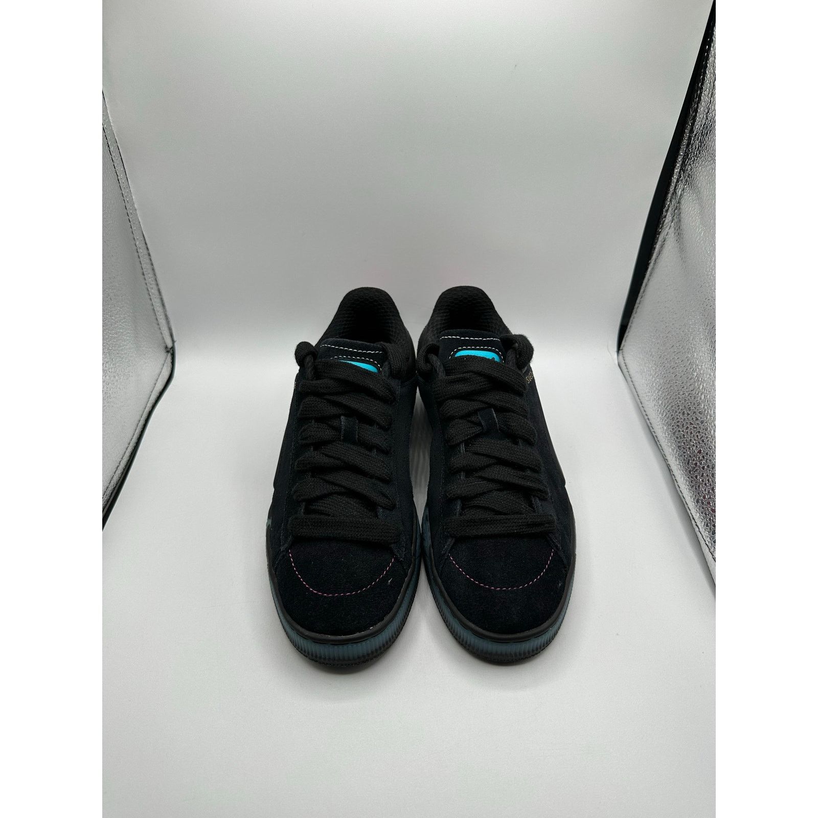 Puma Puma Suede GS “Neon Black” size 6y/7.5 women’s Size US 7.5 / IT 37.5 - 2 Thumbnail