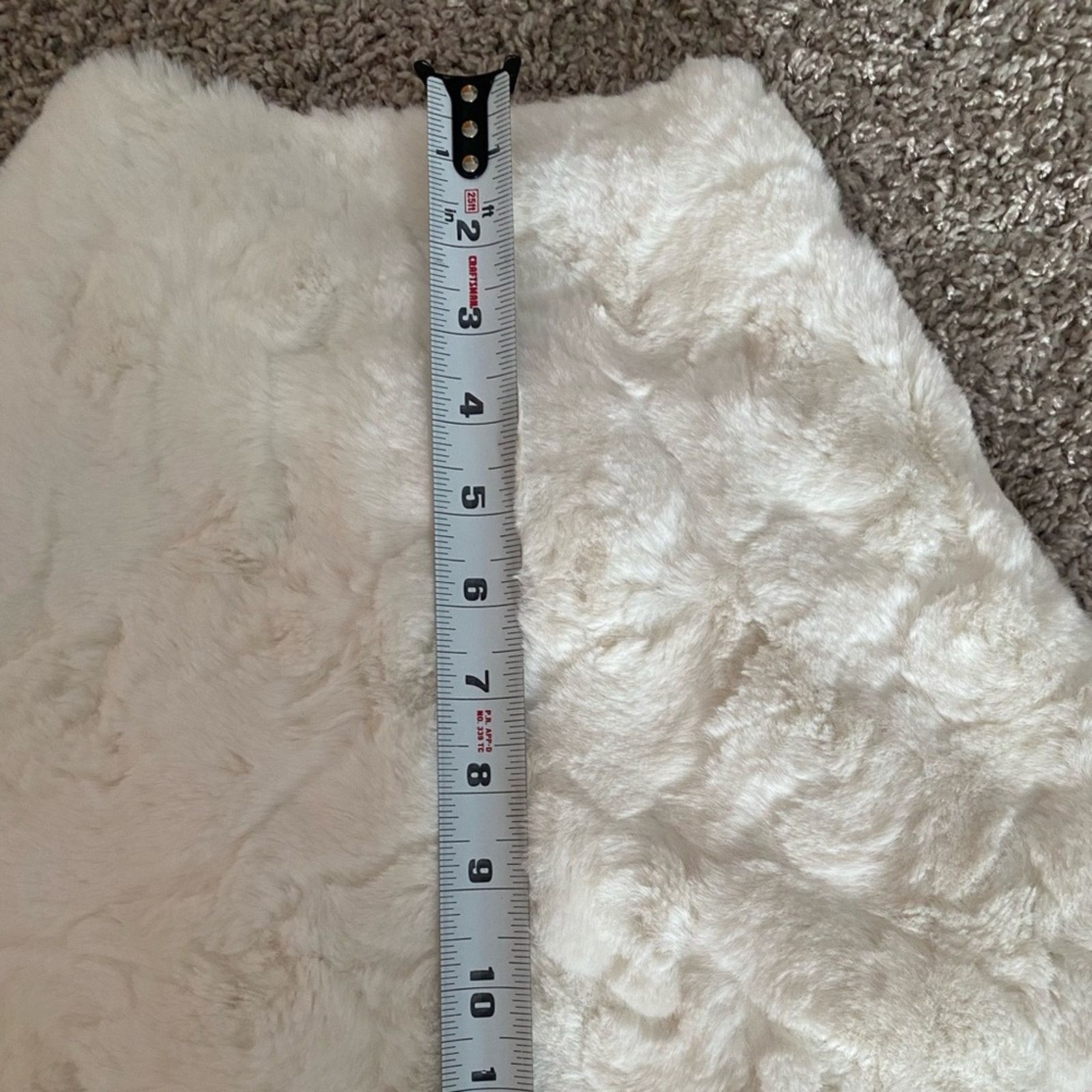 Talbots Luxurious White Faux Fur Scarf Size ONE SIZE - 5 Thumbnail