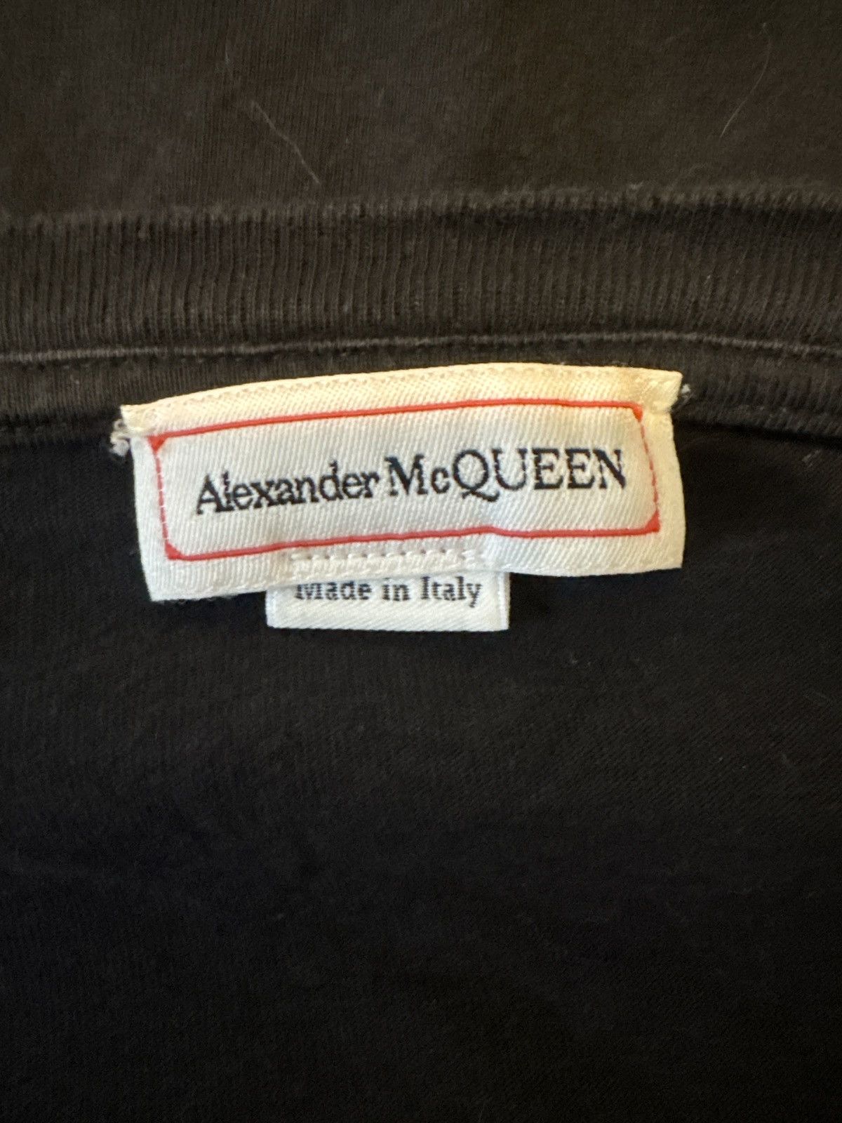 Alexander McQueen Alexander McQueen Graffiti Logo T-Shirt Size US XL / EU 56 / 4 - 3 Thumbnail