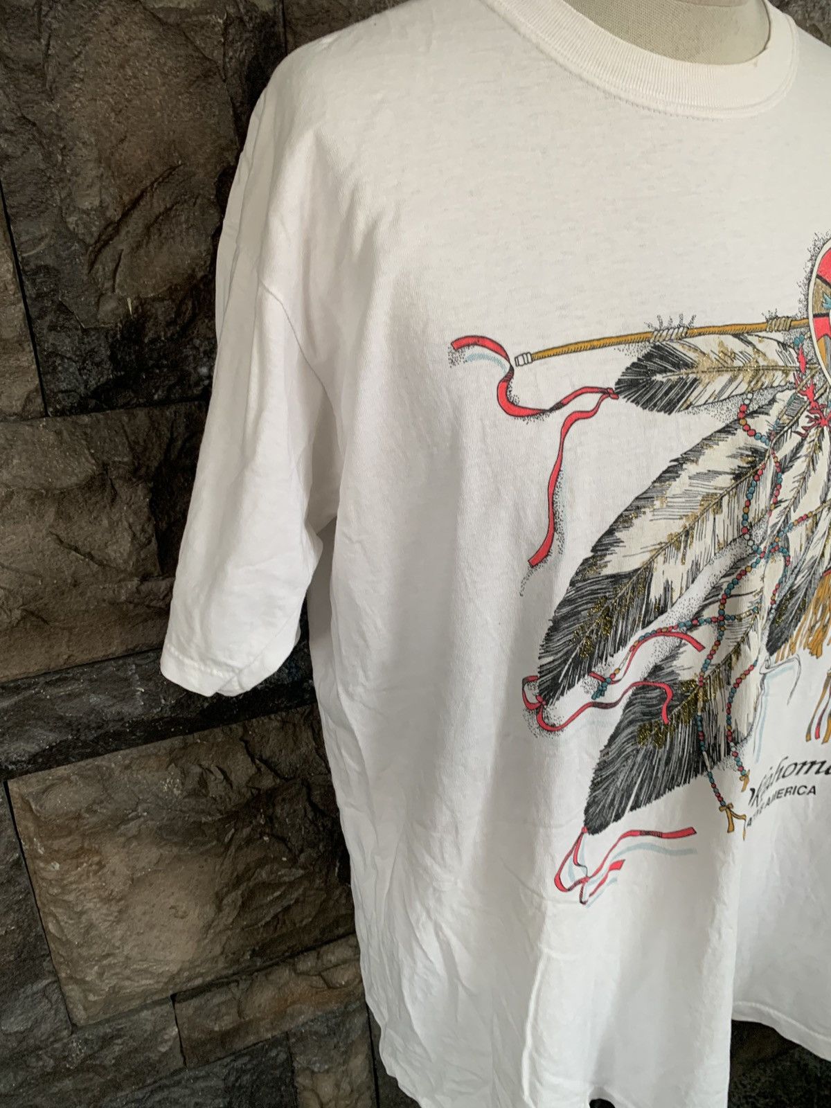 Other Vintage Oklahoma Native America Graphics Art / Artwork Tees Size US XL / EU 56 / 4 - 5 Thumbnail