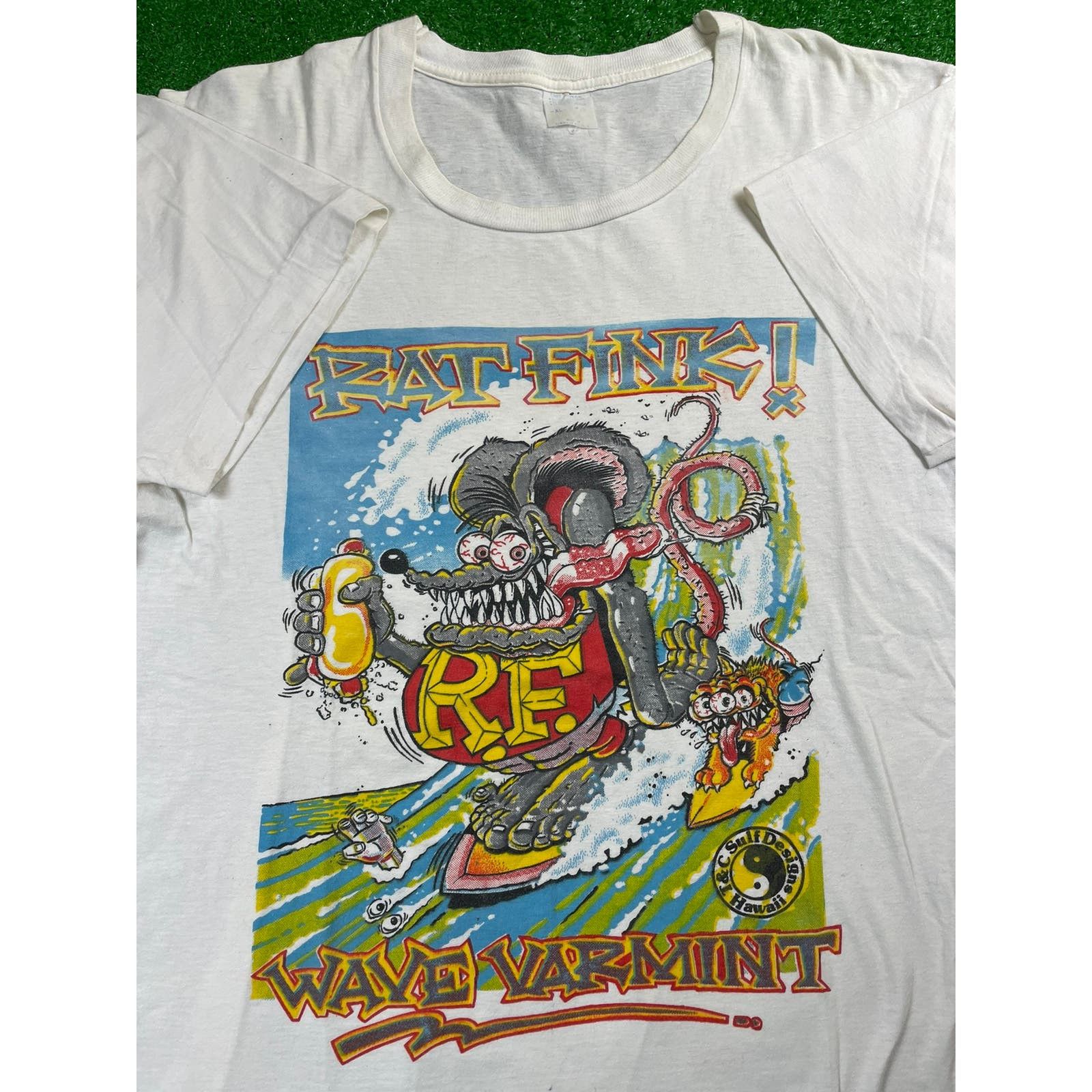 image of Vintage 80's Rat Fink T&c Surf Designs Wave Varmint XL Shirt in White, Men's