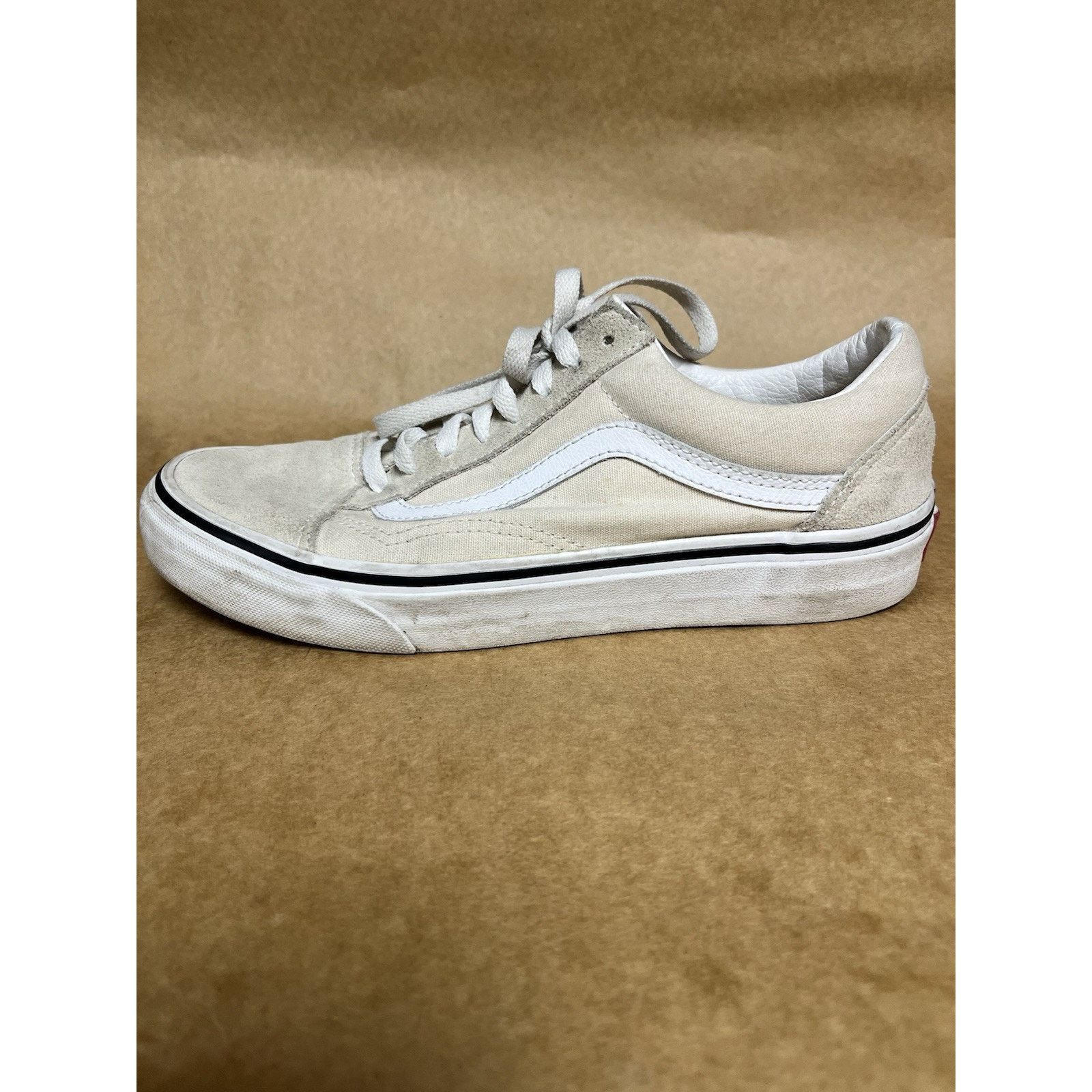 Vans Size 7 M - 8.5 W - VANS OG Old Skool LX Classic White Size US 7 / EU 40 - 9 Thumbnail