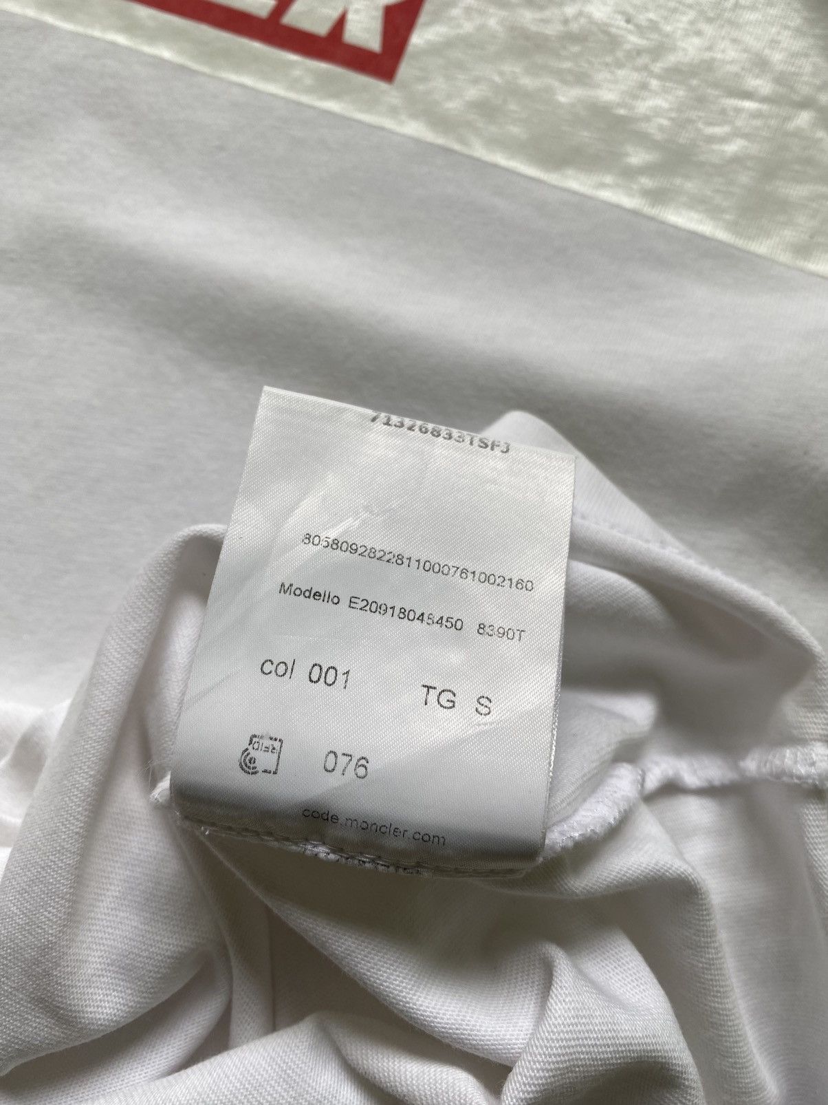 Moncler Moncler Box Logo White T-Shirt Size US S / EU 44-46 / 1 - 12 Thumbnail