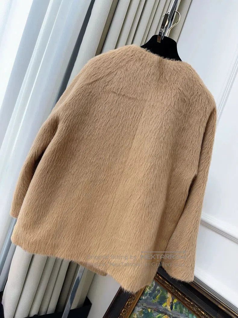 Max Mara MaxMara Studio Alpaca Wool Short Coat. Size M / US 6-8 / IT 42-44 - 2 Thumbnail