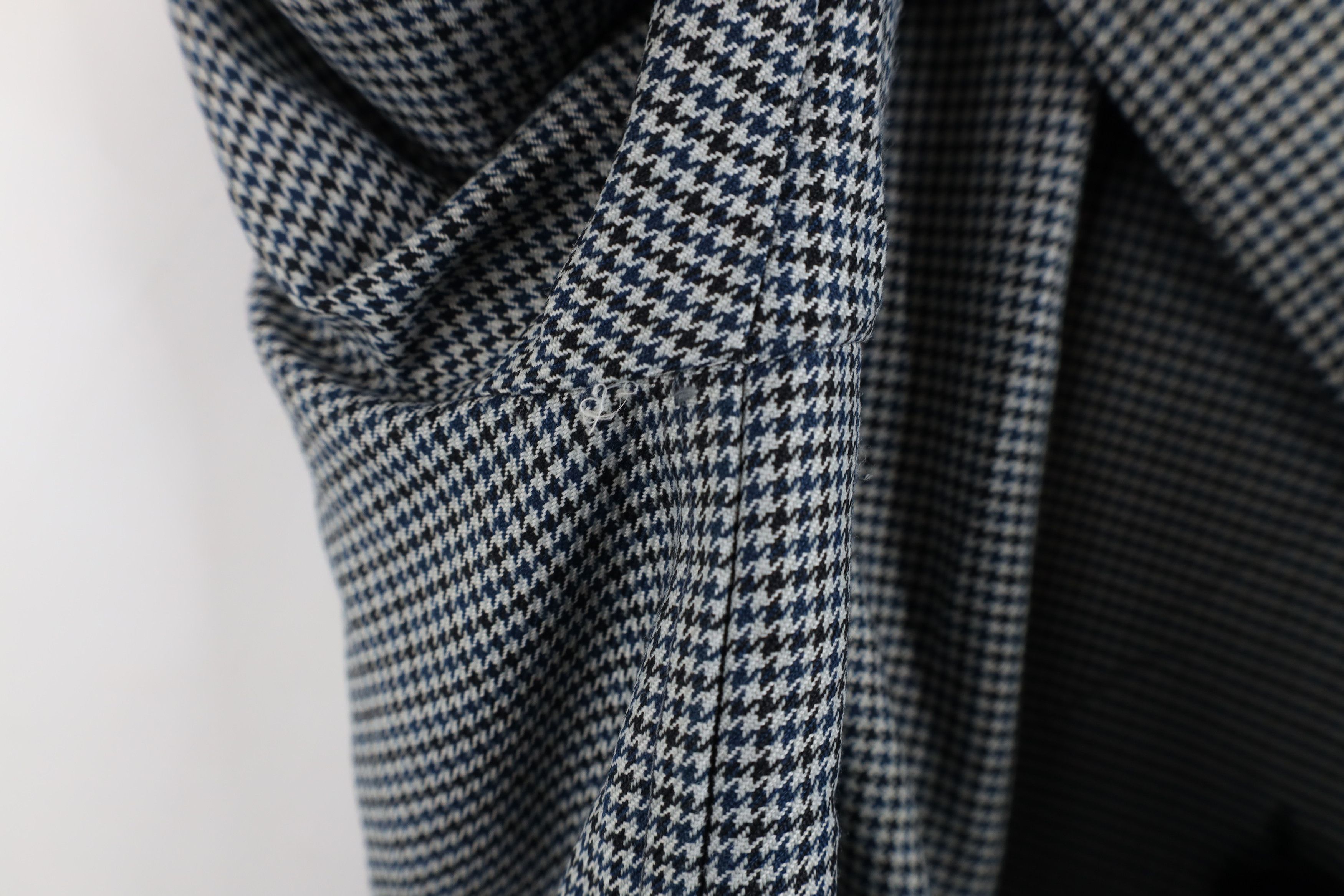 Vintage Vintage 60s 70s Streetwear Houndstooth Trench Coat Jacket Size US XL / EU 56 / 4 - 8 Thumbnail
