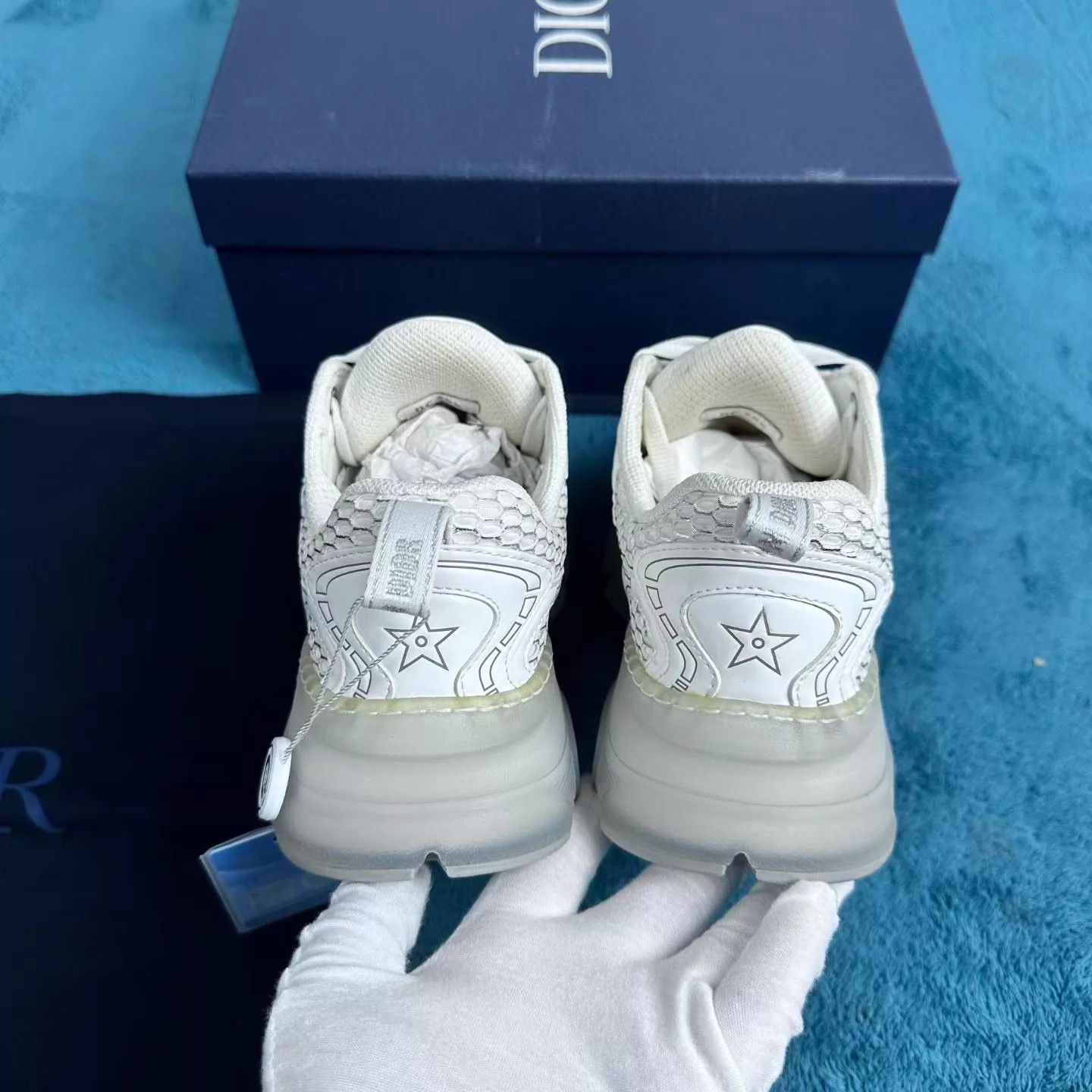 Dior Dior Vibe Oblique Low-Top Sneaker White 38.5 Size US 8 / IT 38 - 4 Thumbnail