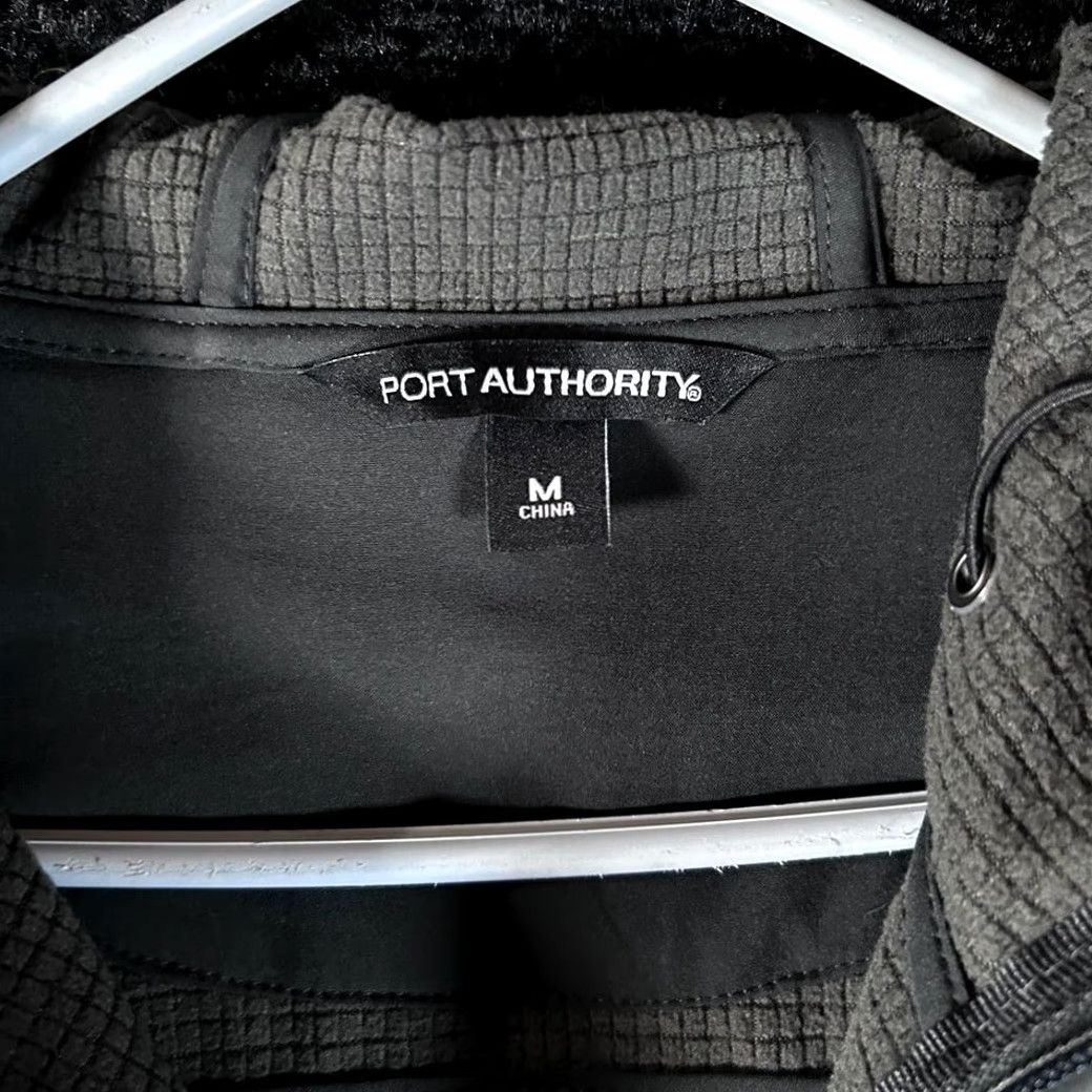 Port Authority Army National Guard Softshell Hooded Jacket Port Authority Men M Charcoal Gray Size US M / EU 48-50 / 2 - 3 Thumbnail