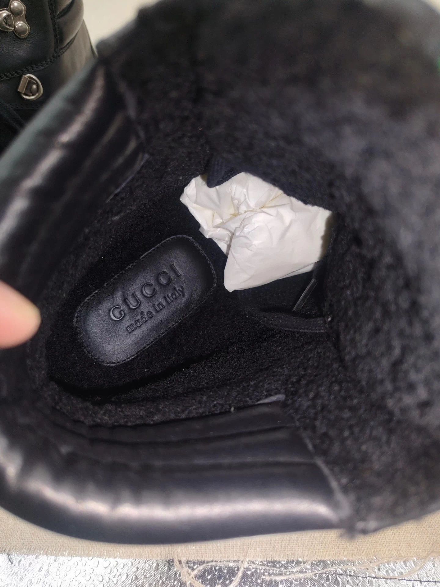Gucci Gucci, brand new Gucci bee-themed boots/Doc Martens for men Size US 11.5 / IT 41.5 - 6 Thumbnail