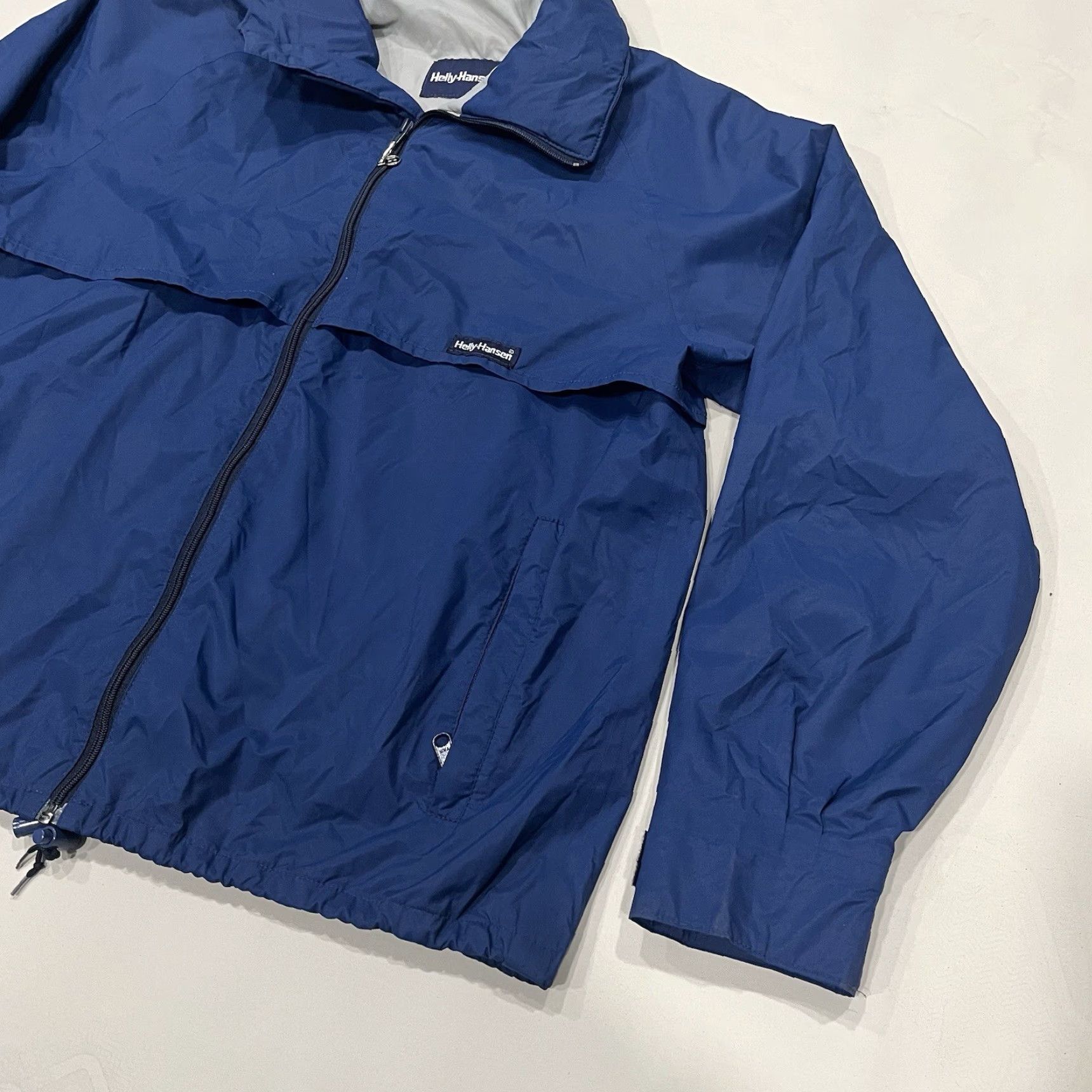 Helly Hansen VINTAGE Helly Hansen Windbreaker Jacket Mens Medium Blue Nylon Track Streetwear Size US M / EU 48-50 / 2 - 2 Thumbnail
