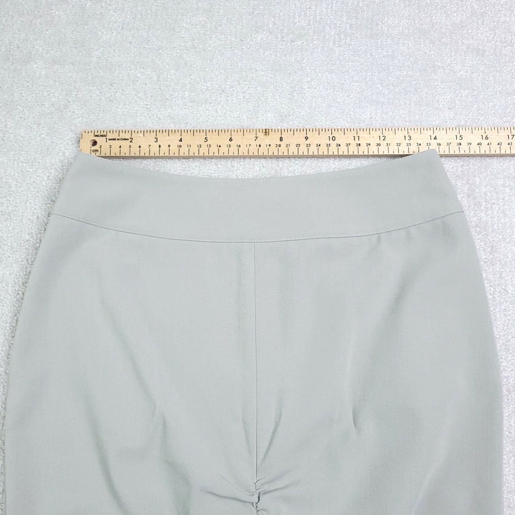 Vintage Body by Victoria Skirt Women's 4 Gray Cinched Front Slit Back Zip Short Mini 90s Women's Skirt Size 27" / US 4 / IT 40 - 4 Thumbnail