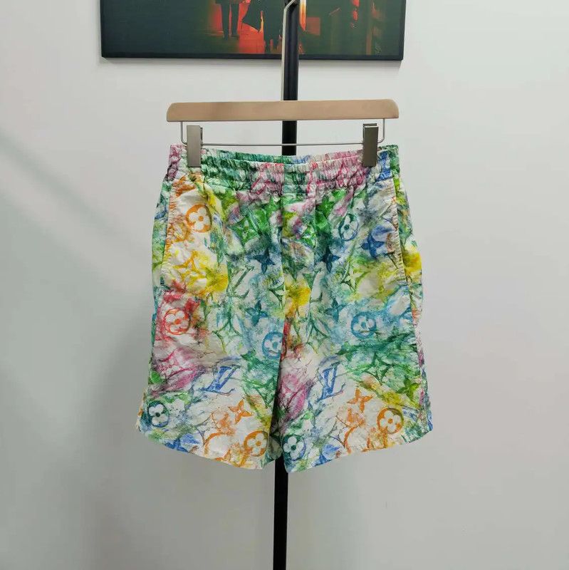 Louis Vuitton Louis Vuitton Summer Green Men's Shorts 0089 Size US 30 / EU 46 - 1 Thumbnail