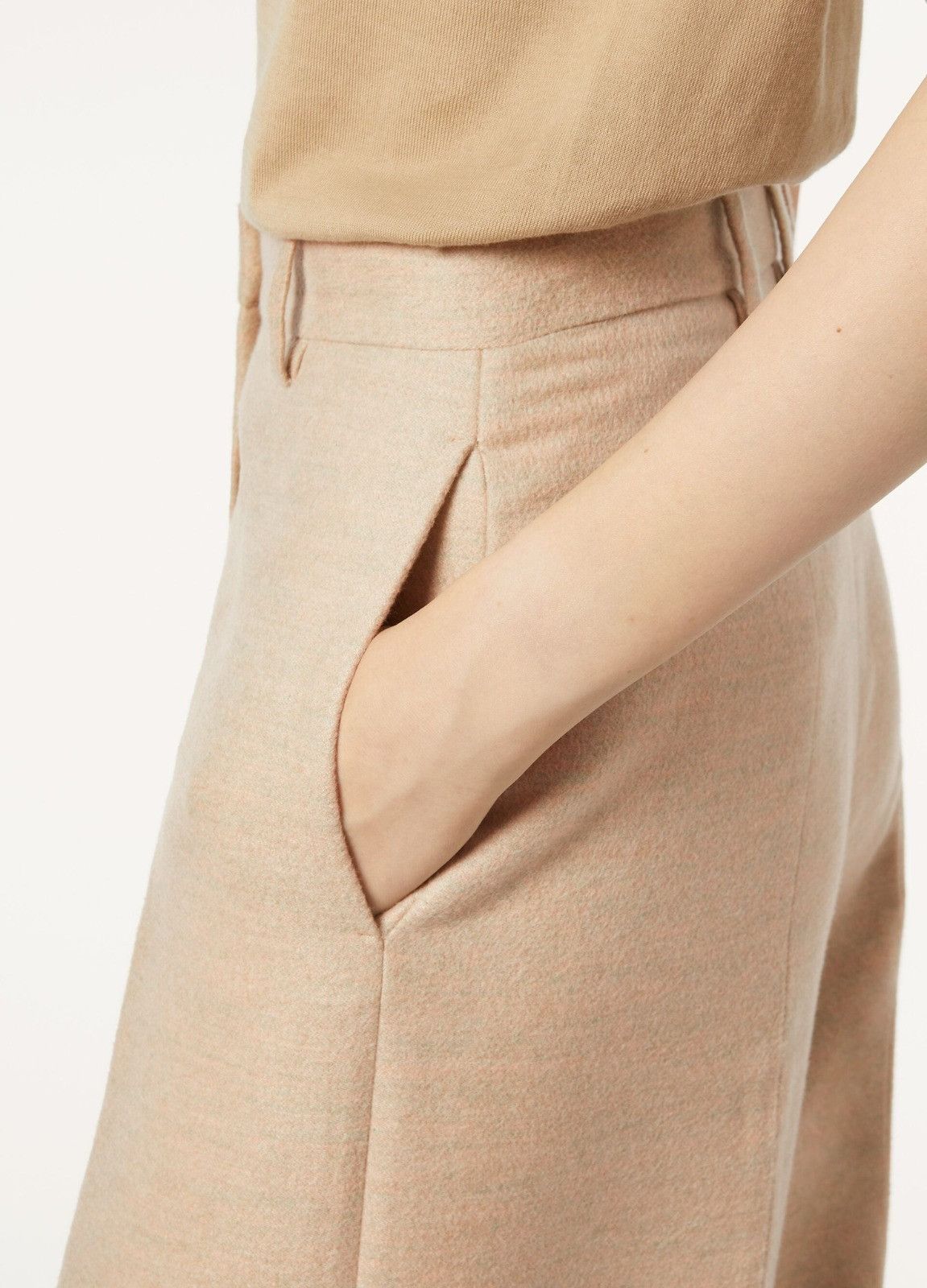 Loro Piana o1srvl11e0526 FAP0475 Dan Pant in Beige Size 26" / US 2 / IT 38 - 4 Thumbnail