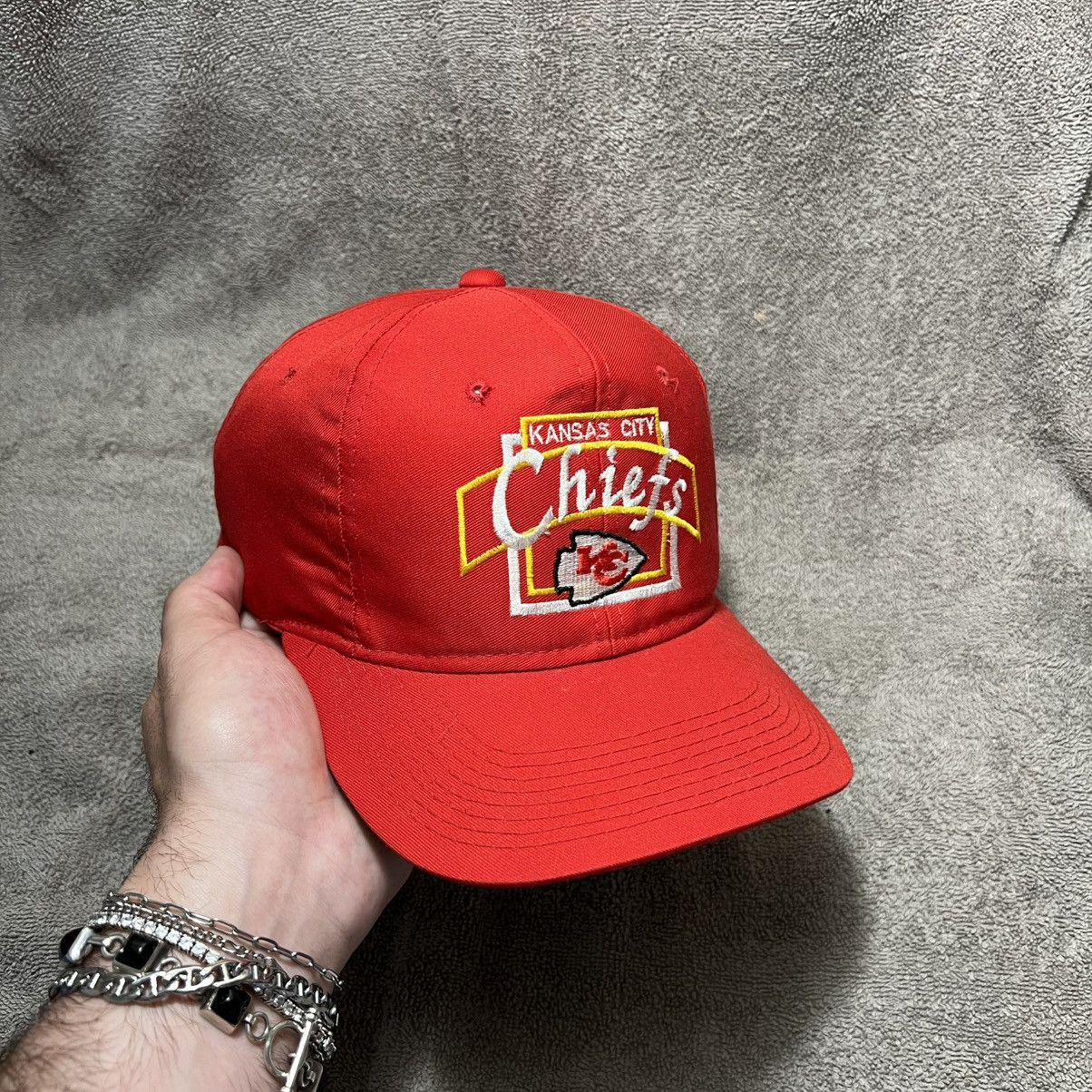 Drew Pearson × NFL × Vintage Vintage 90s Kansas City Chiefs SnapBack Hat Drew Pearson Size ONE SIZE - 1 Thumbnail