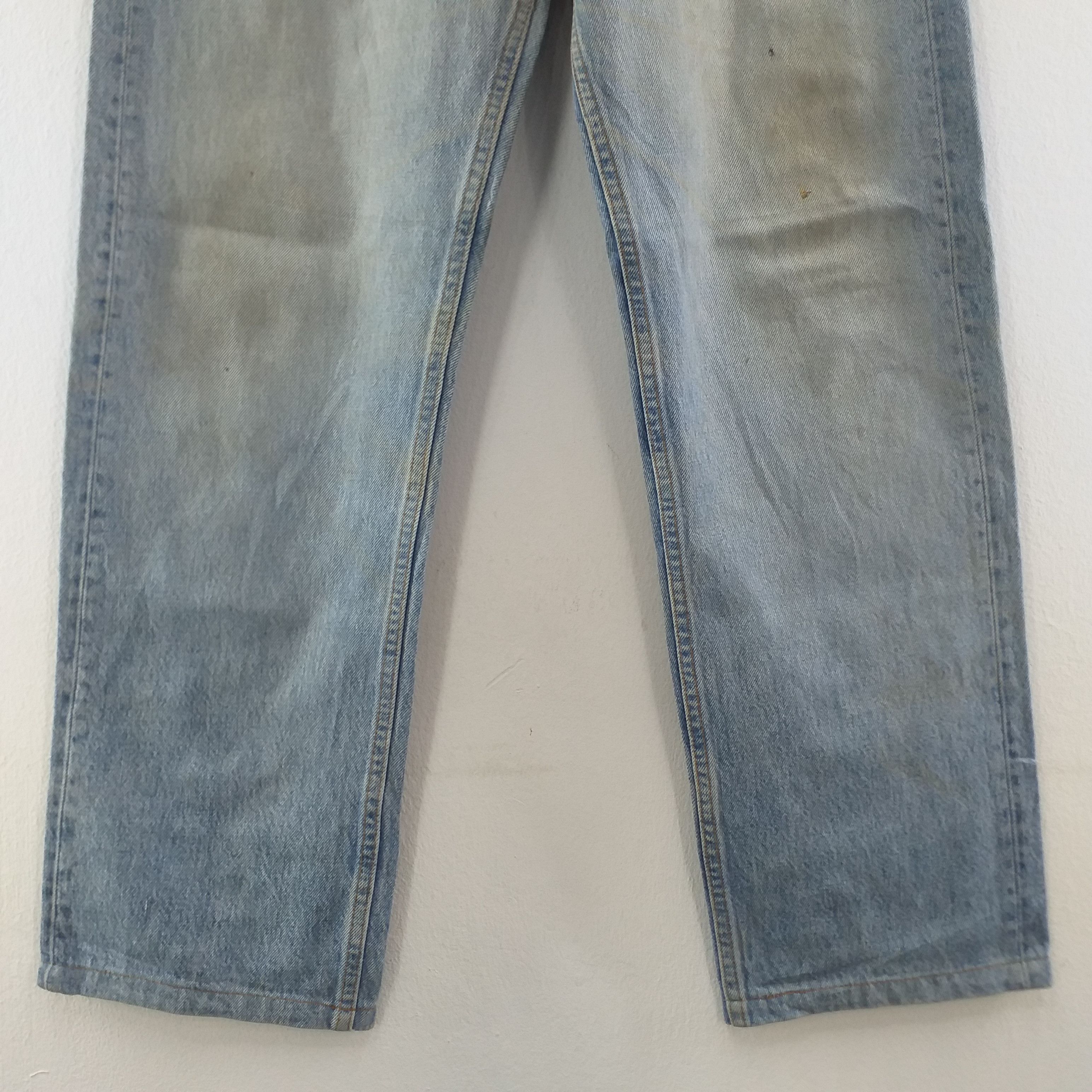 Levi's 90's Levi's 501 Vintage Clothing Distressed 31 x 29.5 -JN029 Size US 31 - 11 Thumbnail