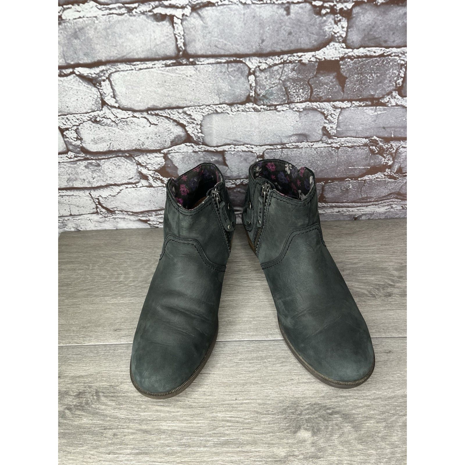 Teva Teva Foxy Ankle Booties Black Casual Comfort Boots Women 8.5 Size US 8.5 / IT 38.5 - 2 Thumbnail